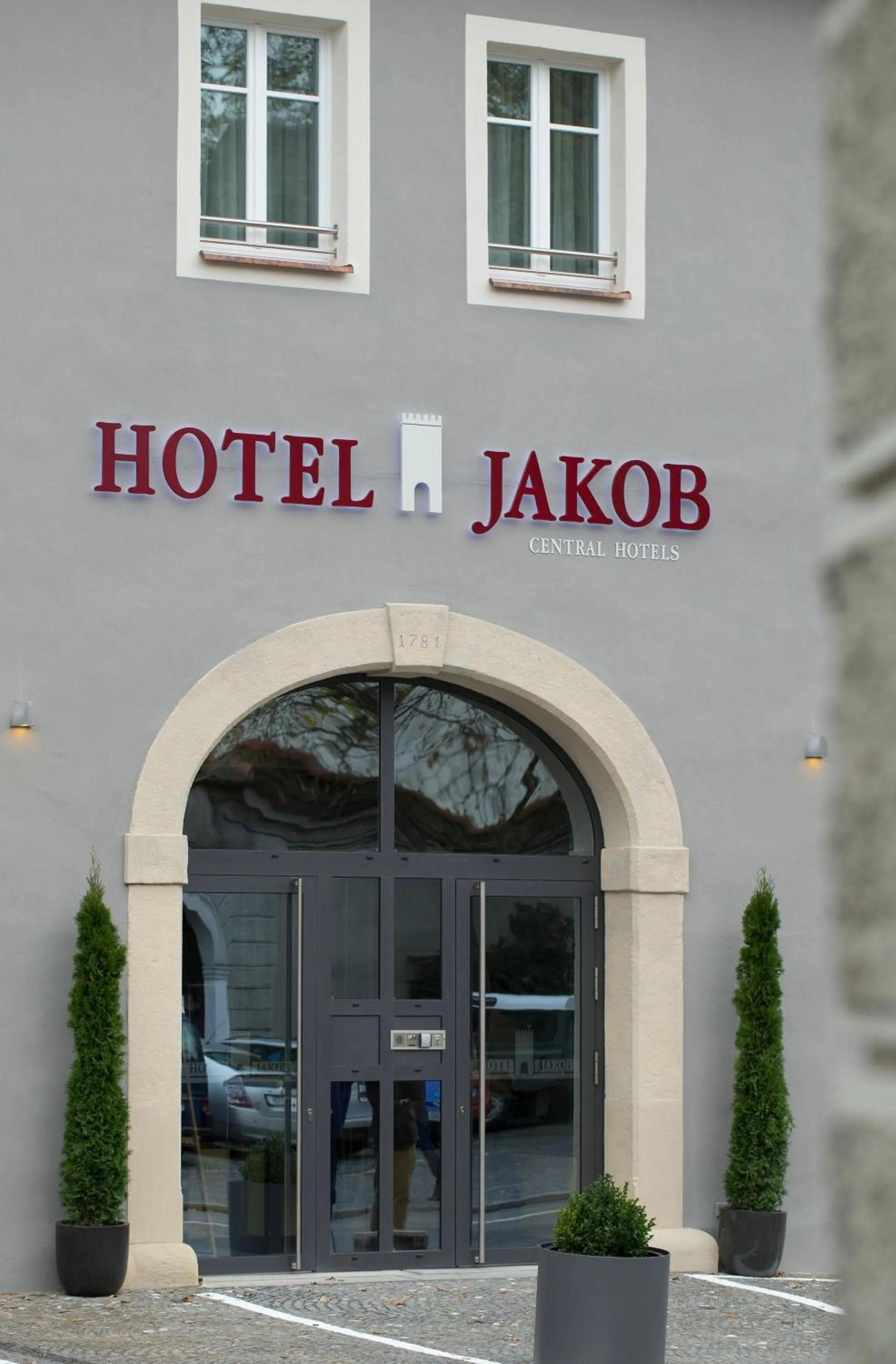 Property building in Hotel Jakob Regensburg DownTown, Best Western Signature Collection