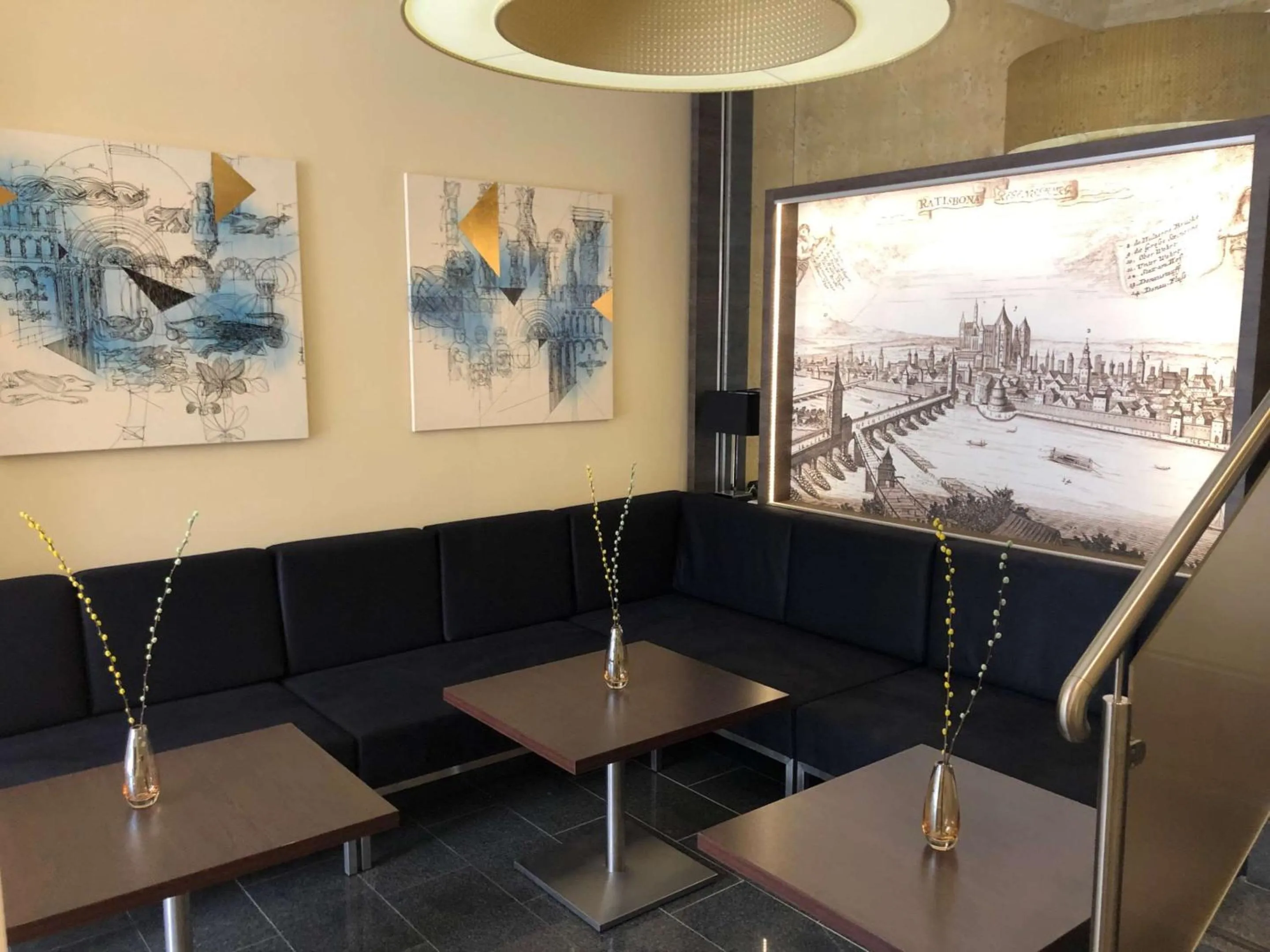 Food and drinks in Hotel Jakob Regensburg DownTown, Best Western Signature Collection