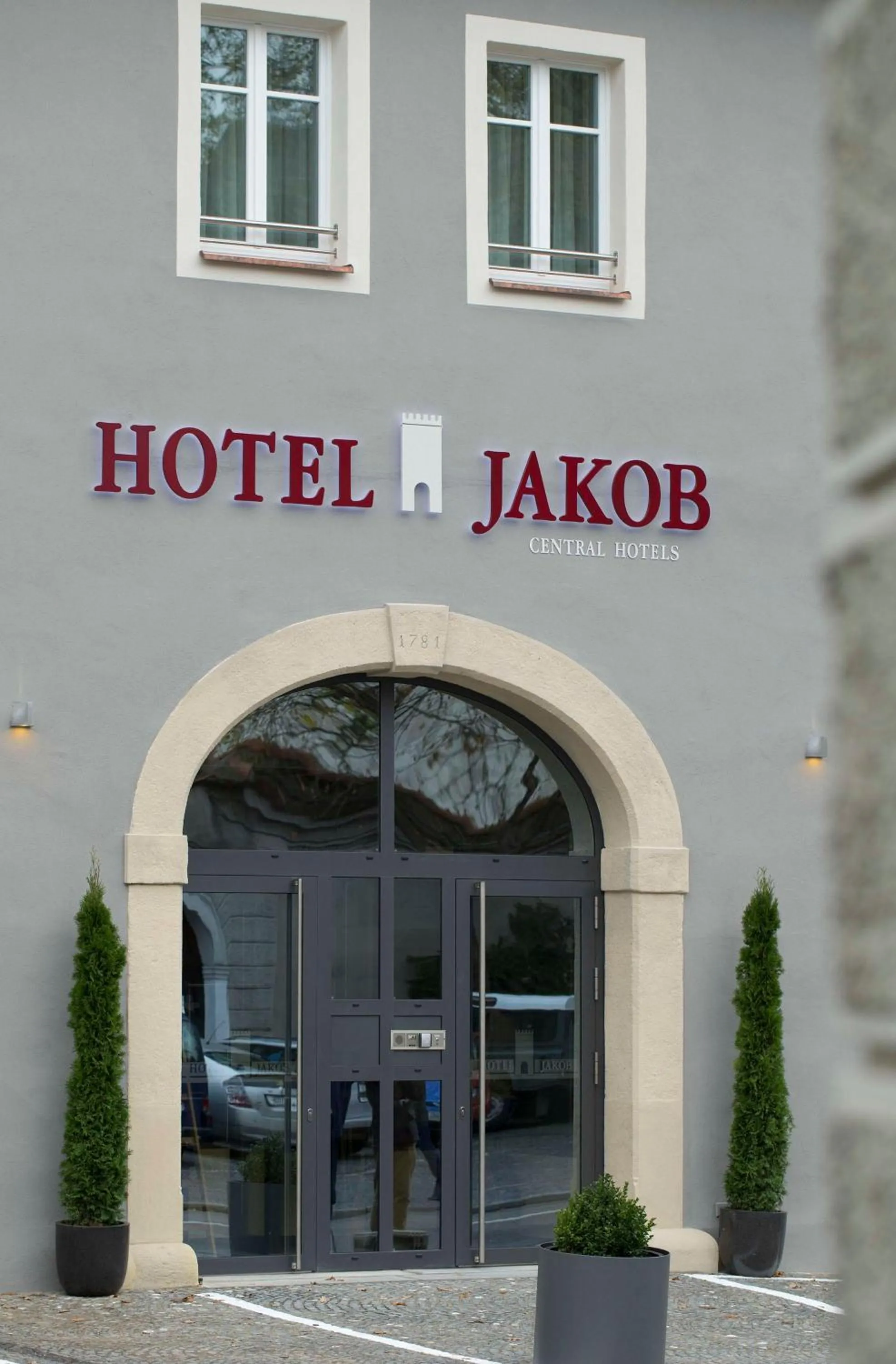 Property building in Hotel Jakob Regensburg DownTown, Best Western Signature Collection