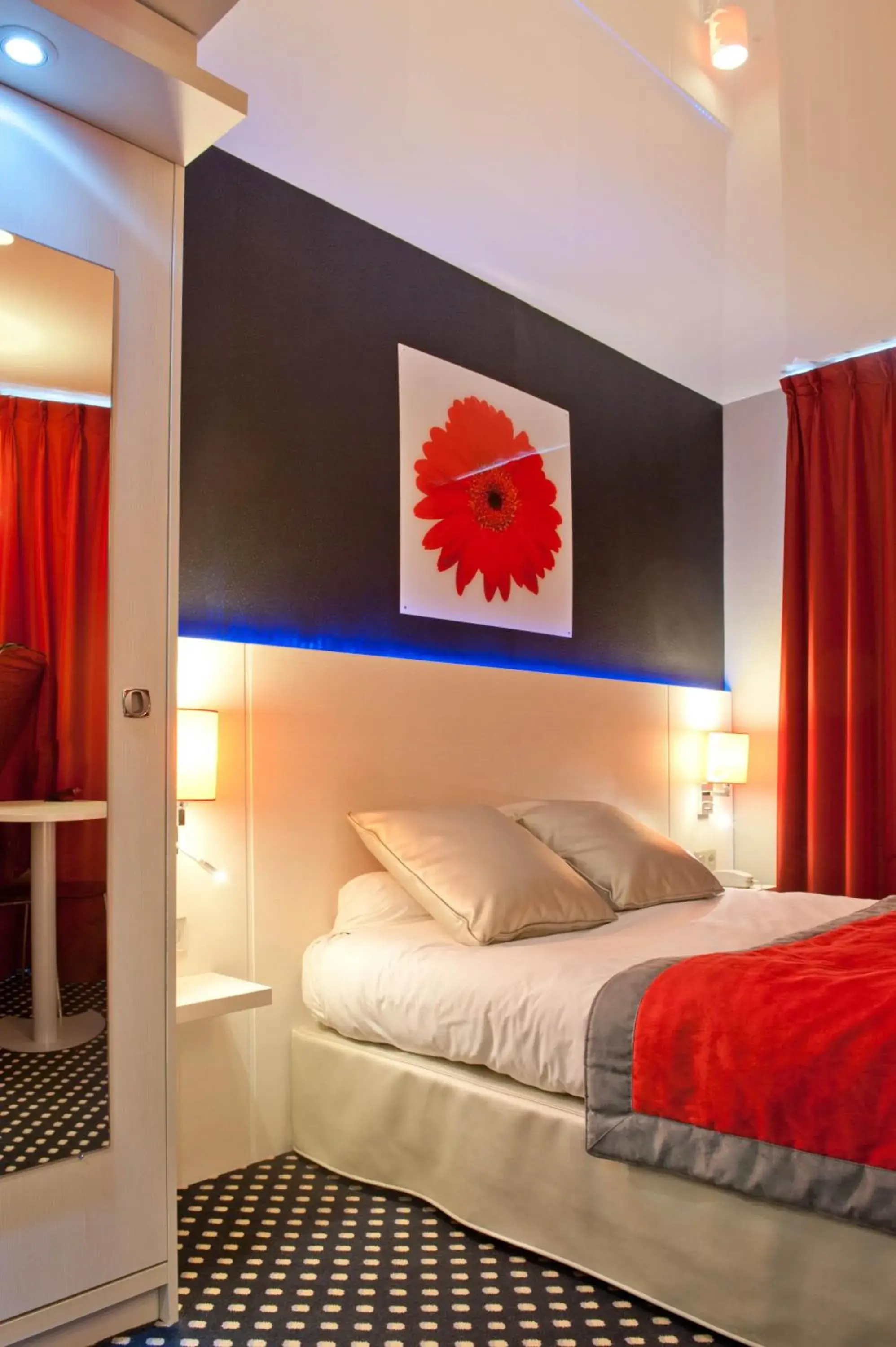 Single Room in Berkeley Single Room in Berkeley