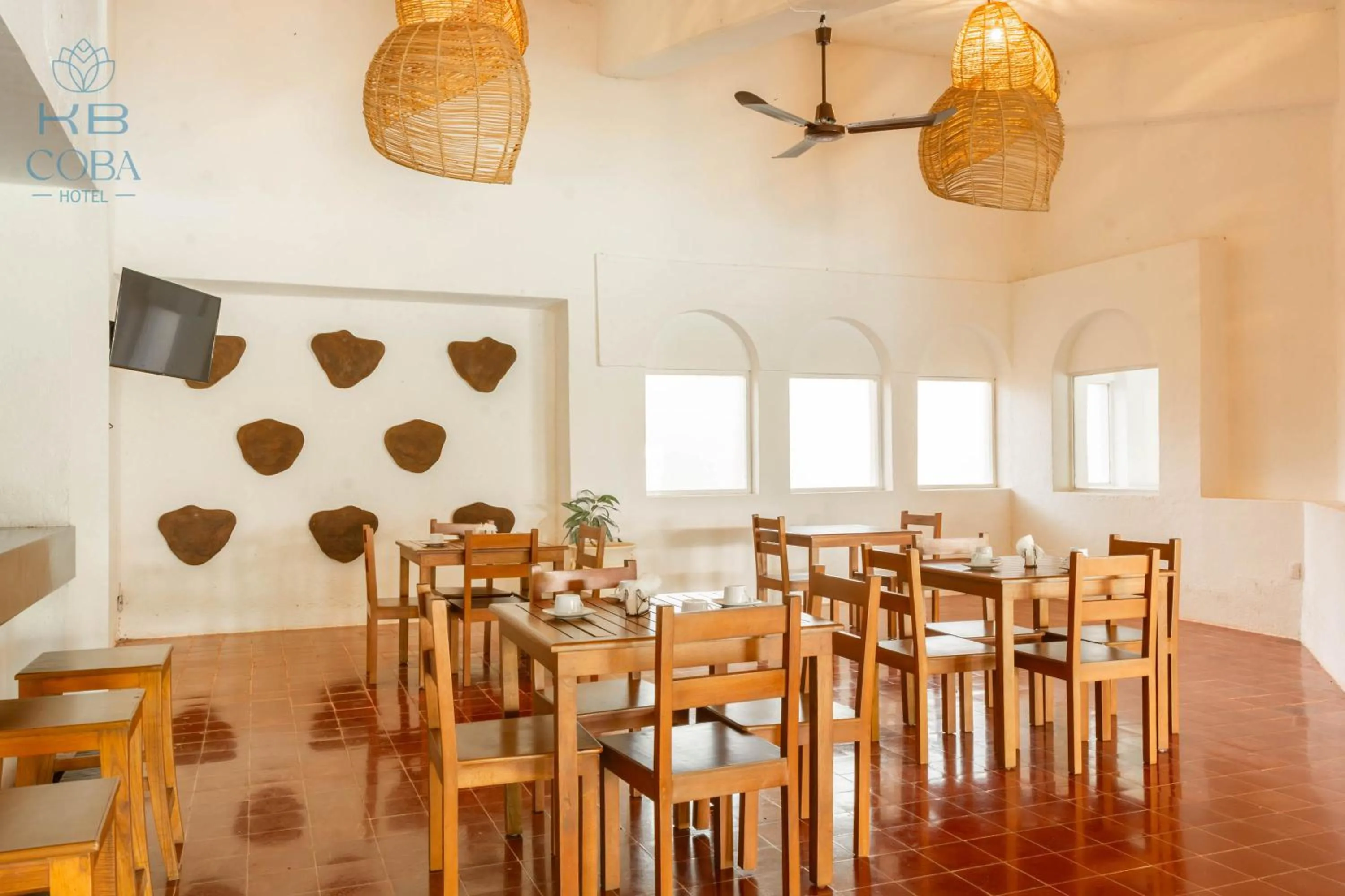 Restaurant/places to eat in Kaab Coba