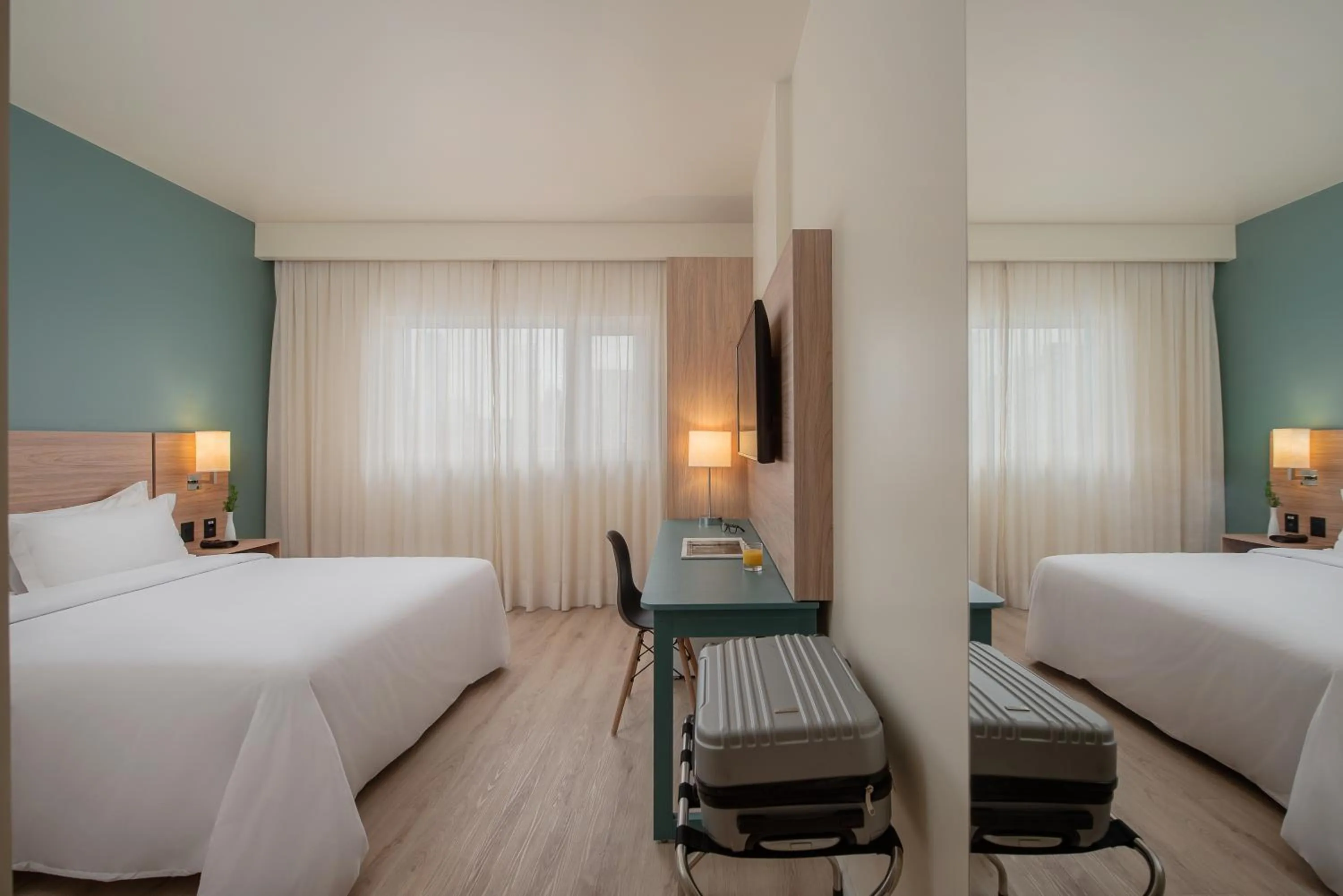 TV and multimedia, Bed in Intercity Curitiba Batel