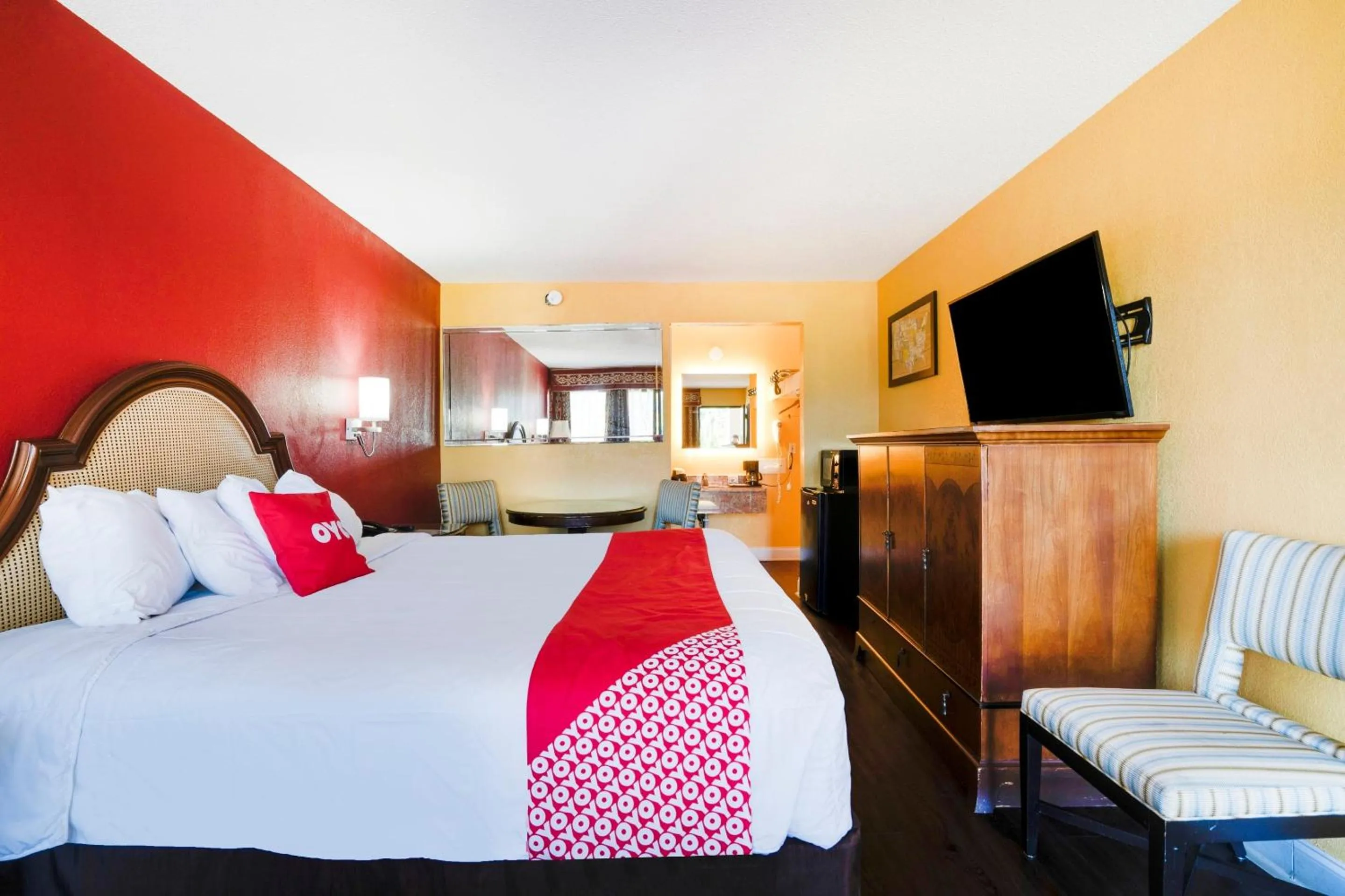 Bedroom, Bed in OYO Hotel Wade/Fayetteville I-95 South