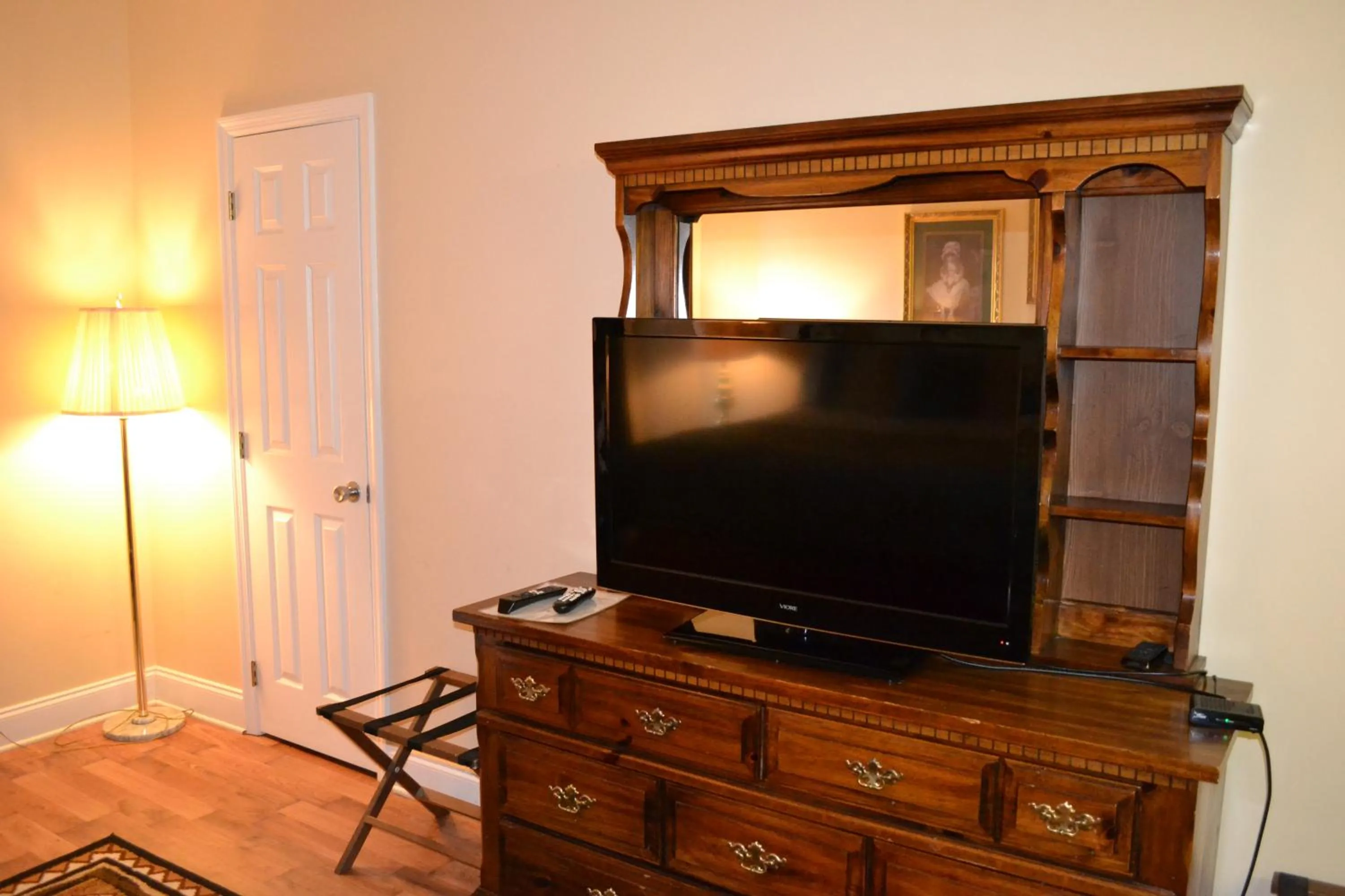 River Place Condos #411 3BD