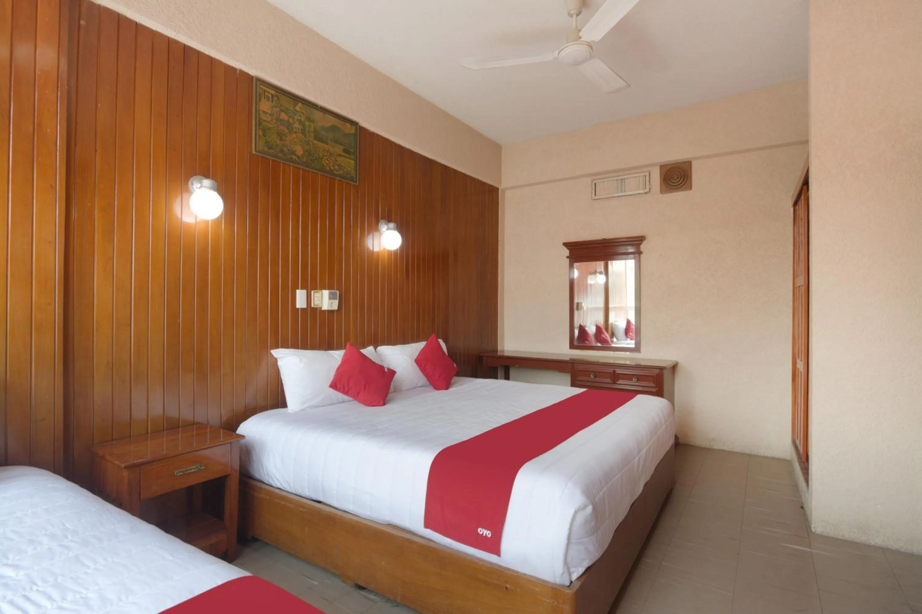 Bedroom, Bed in OYO Hotel Totonacapan, Papantla