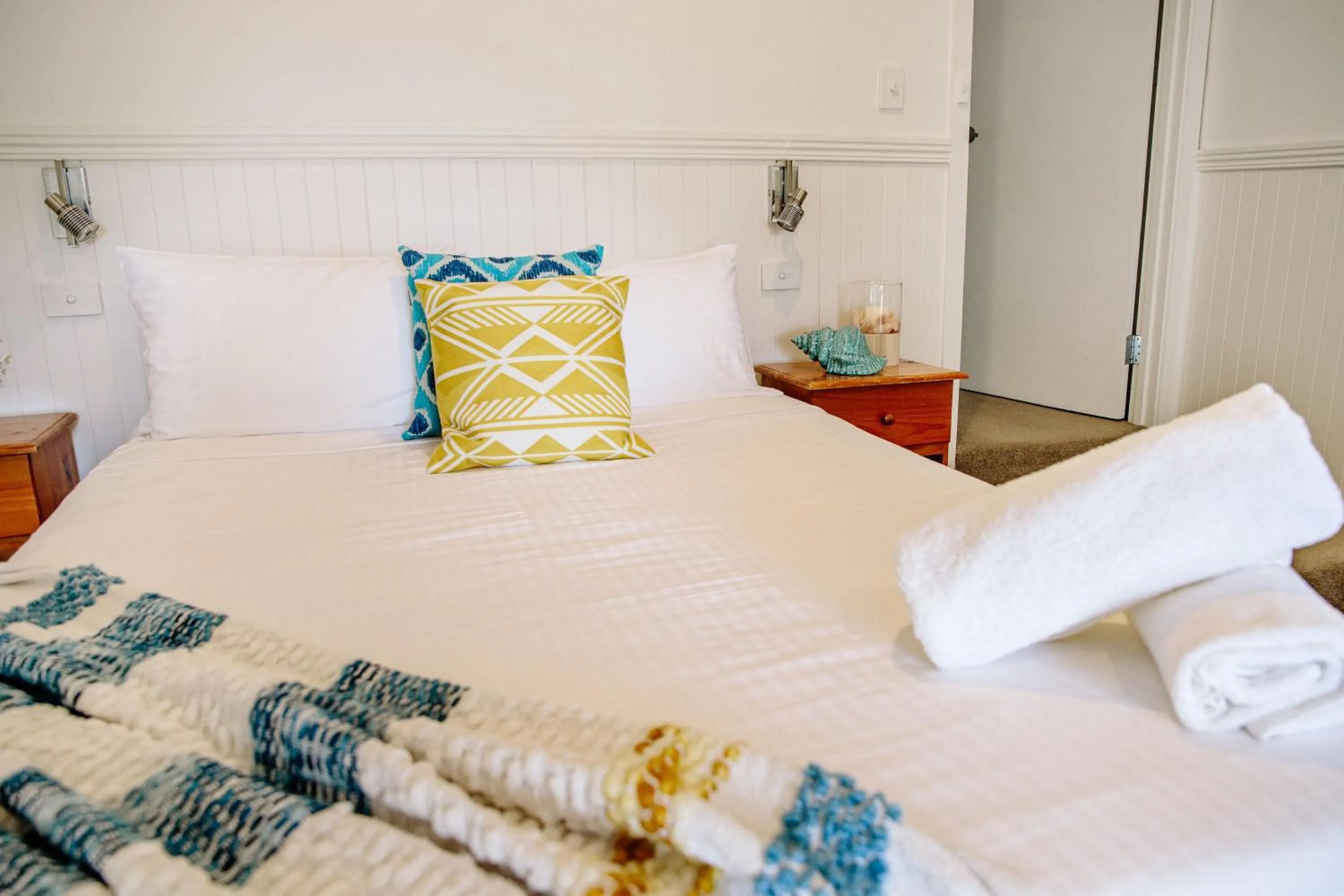 Bedroom, Bed in McMillans of Metung Coastal Resort