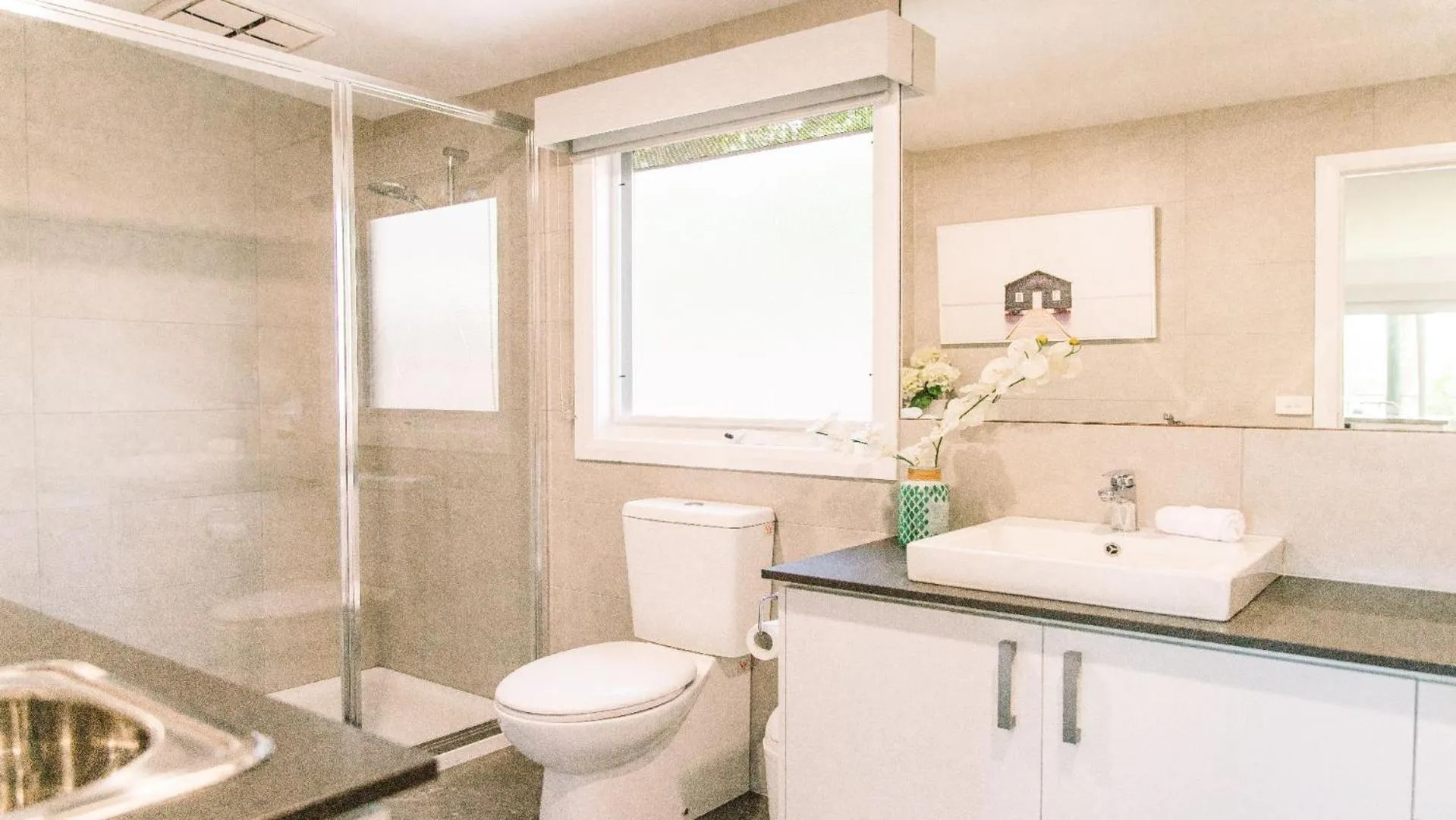 Bathroom in McMillans of Metung Coastal Resort