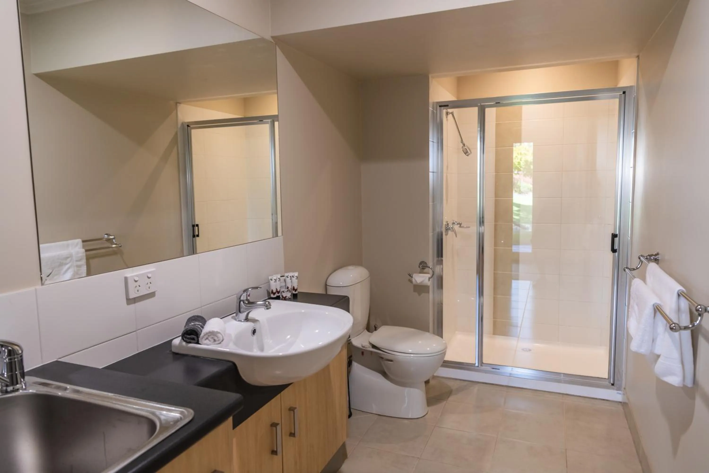 Bathroom in McMillans of Metung Coastal Resort