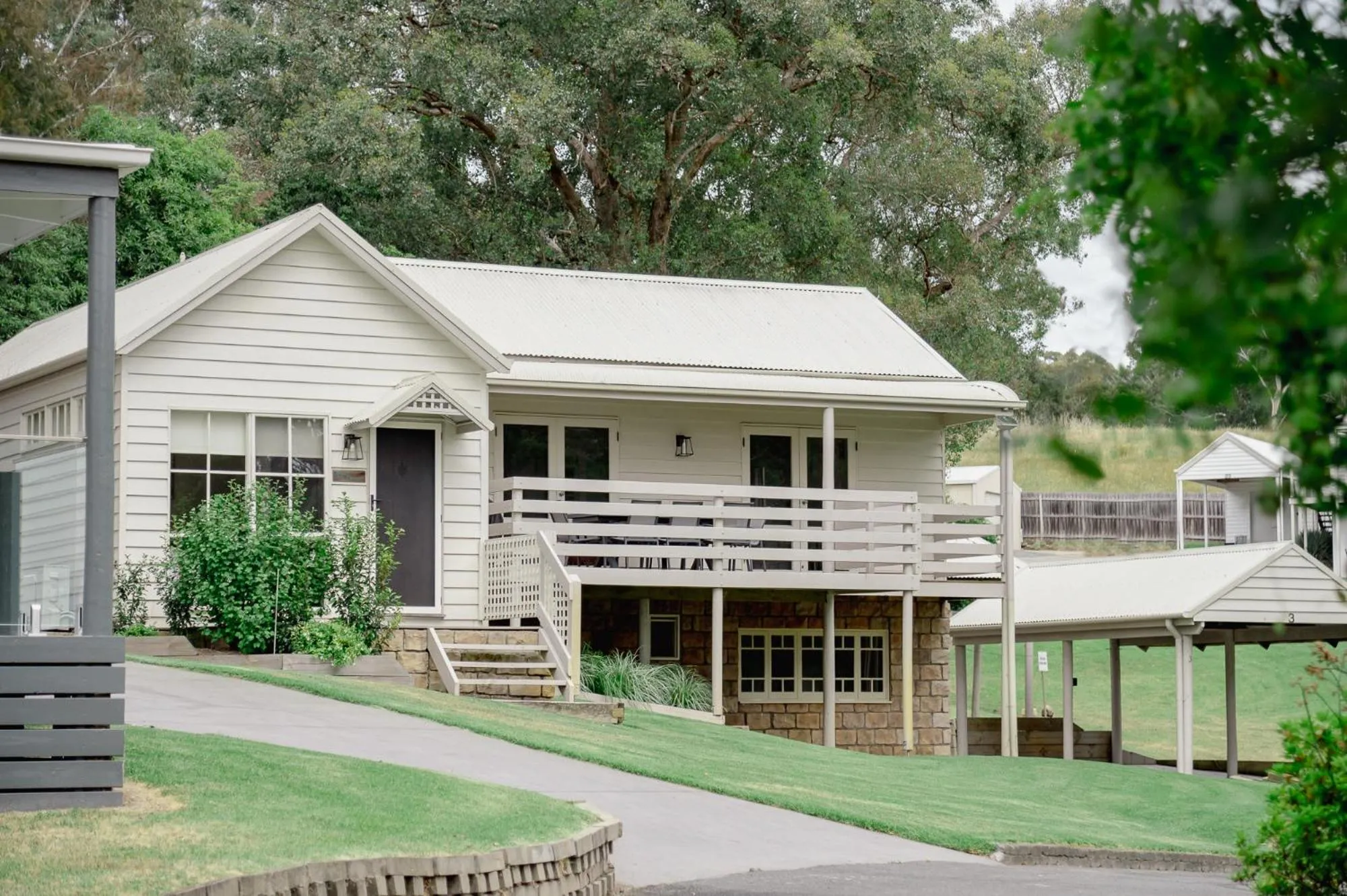 McMillans of Metung Coastal Resort