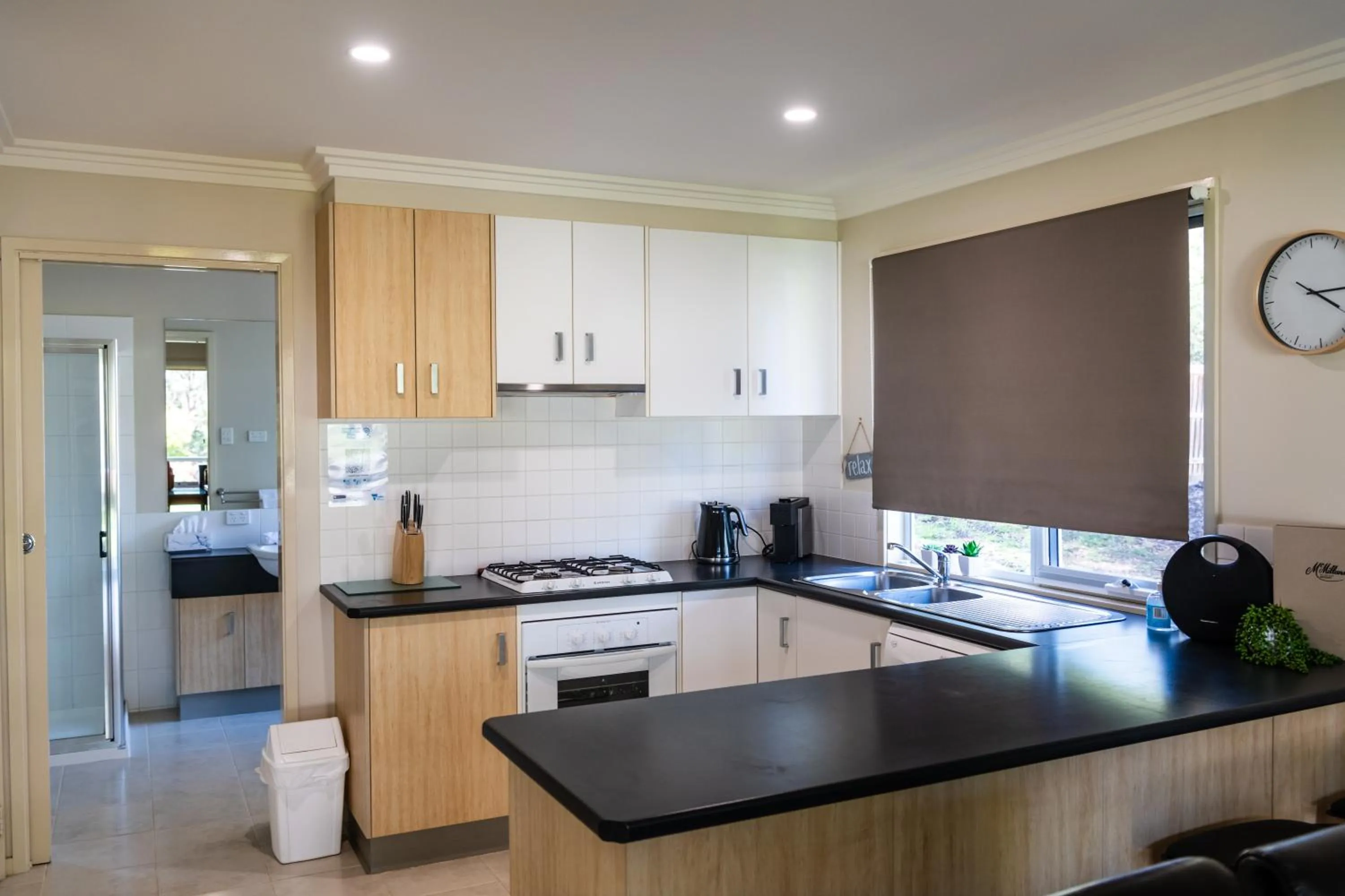 kitchen in McMillans of Metung Coastal Resort