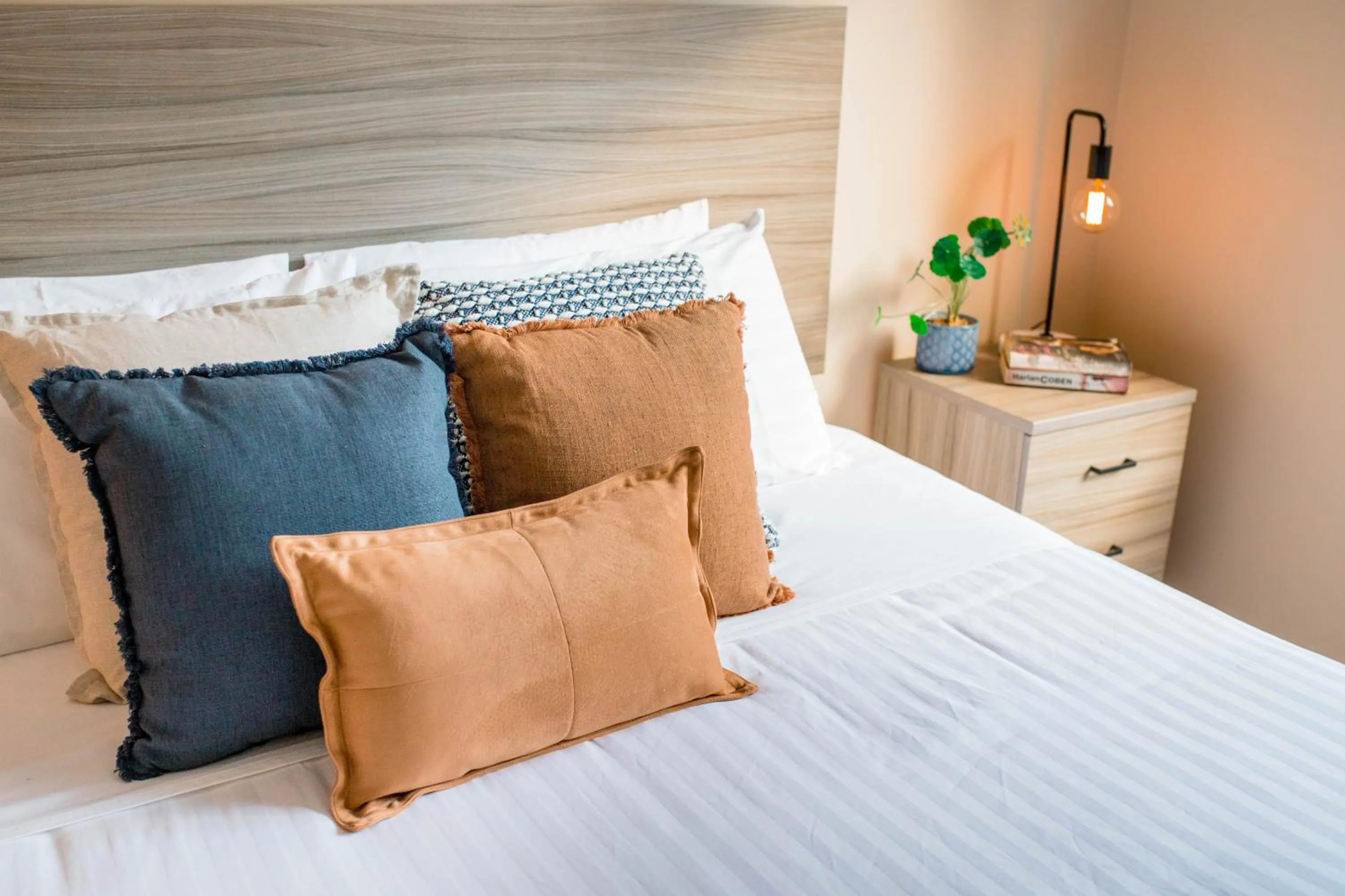 Bedroom, Bed in McMillans of Metung Coastal Resort