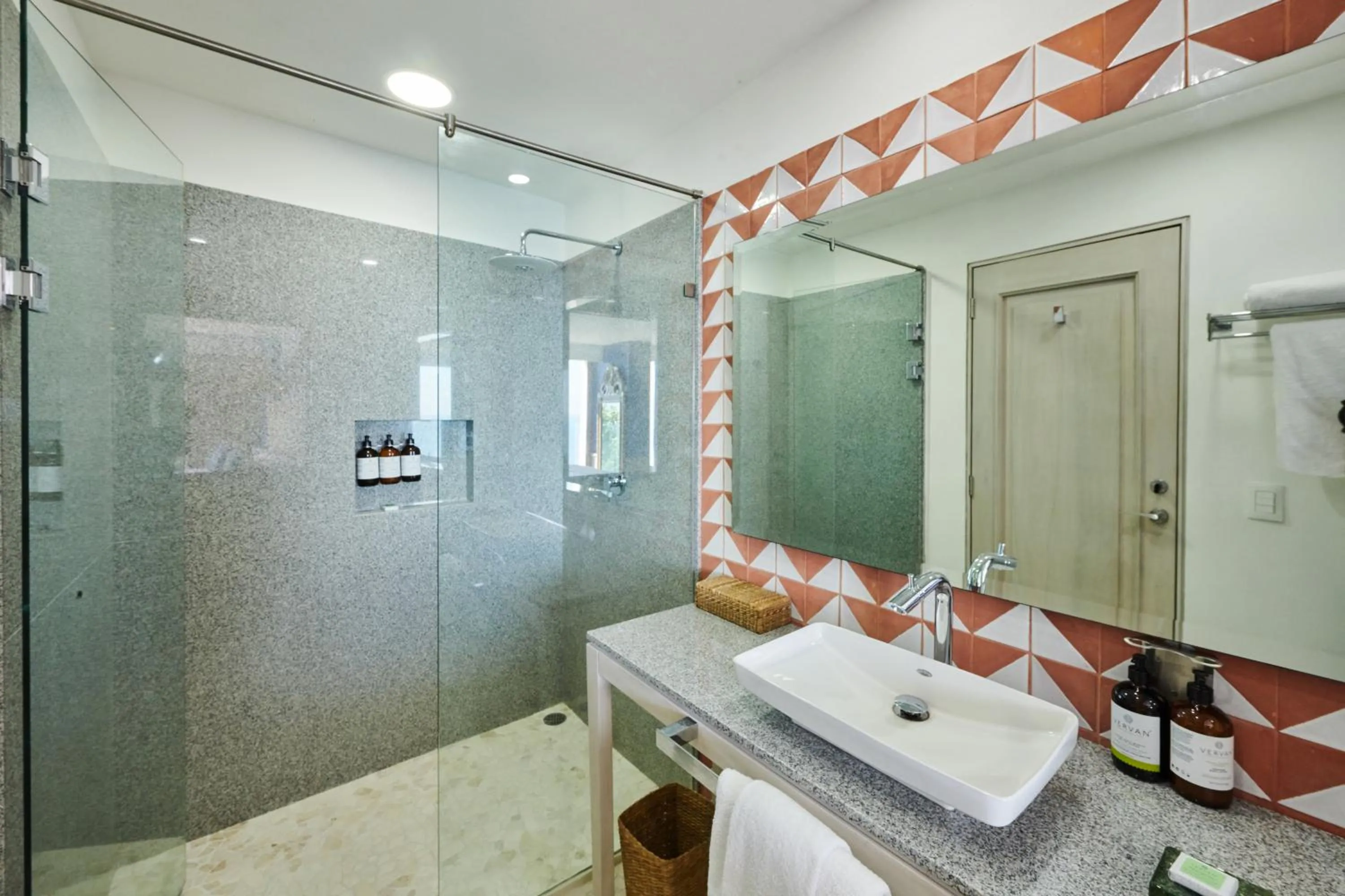 Shower in Hotel Boutique Luxury Patio Azul