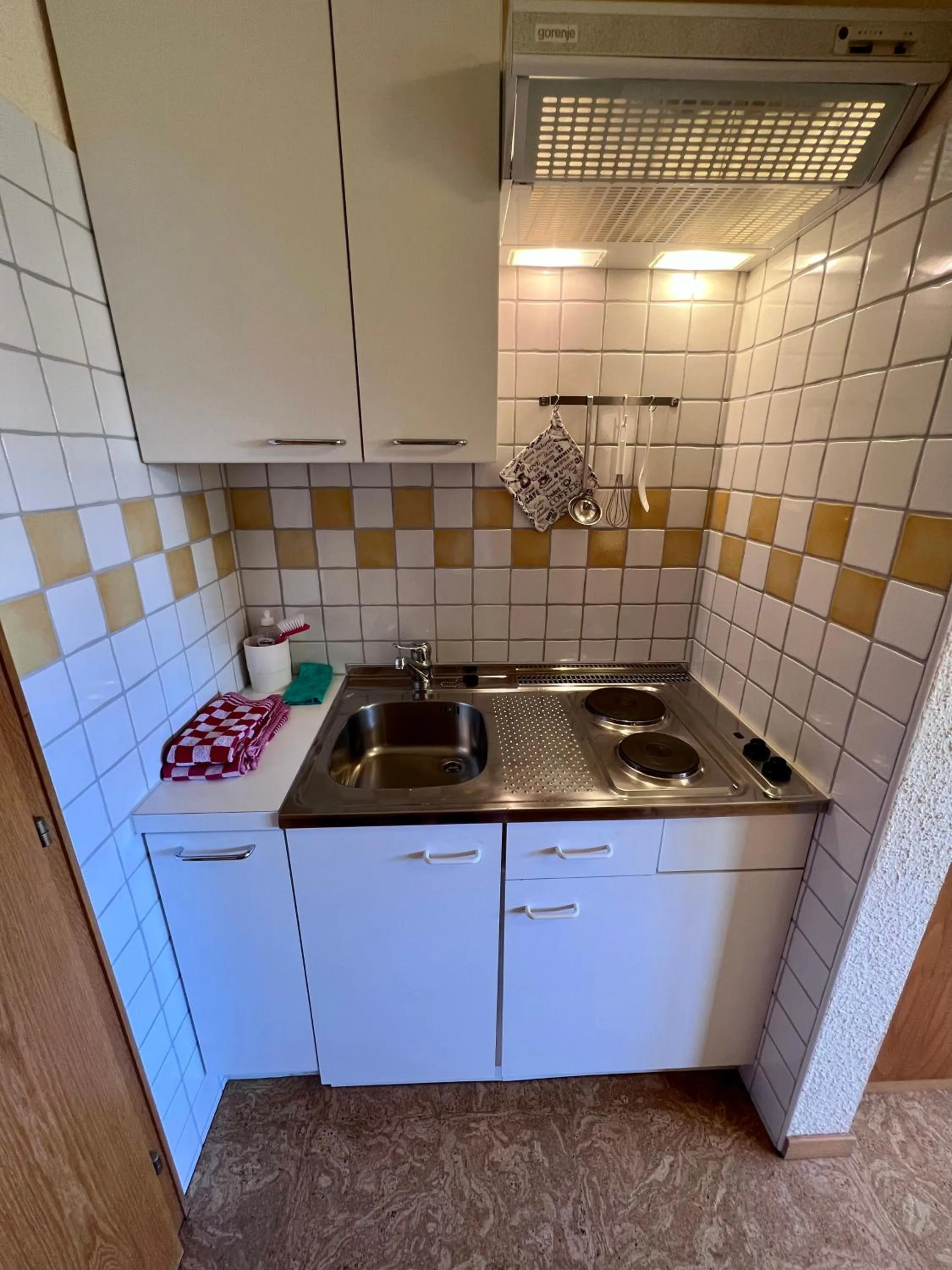 Kitchen or kitchenette in Pension Lambrecht