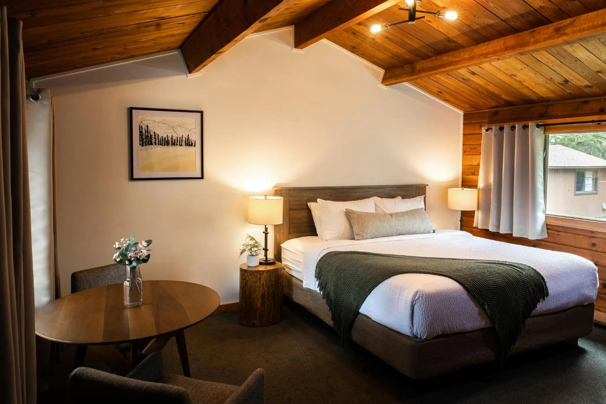 Bedroom, Bed in Miette Mountain Cabins