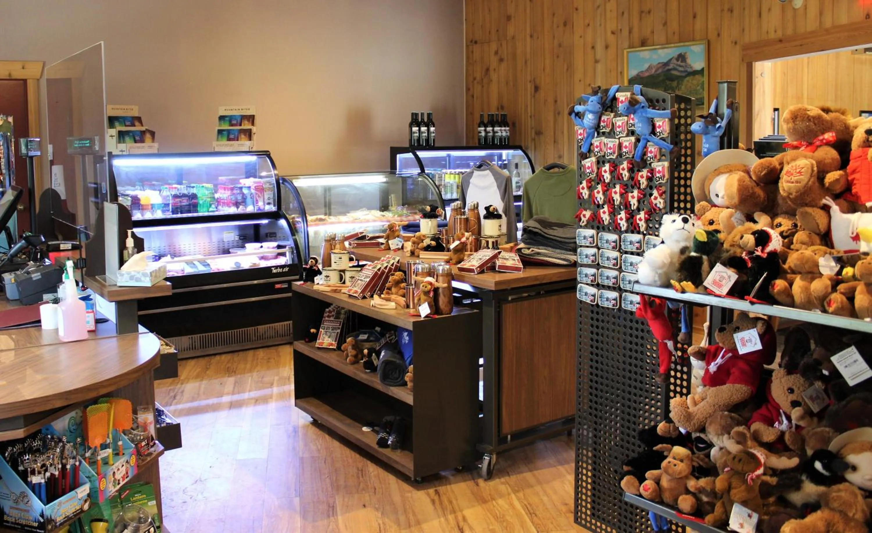 On-site shops in Miette Mountain Cabins