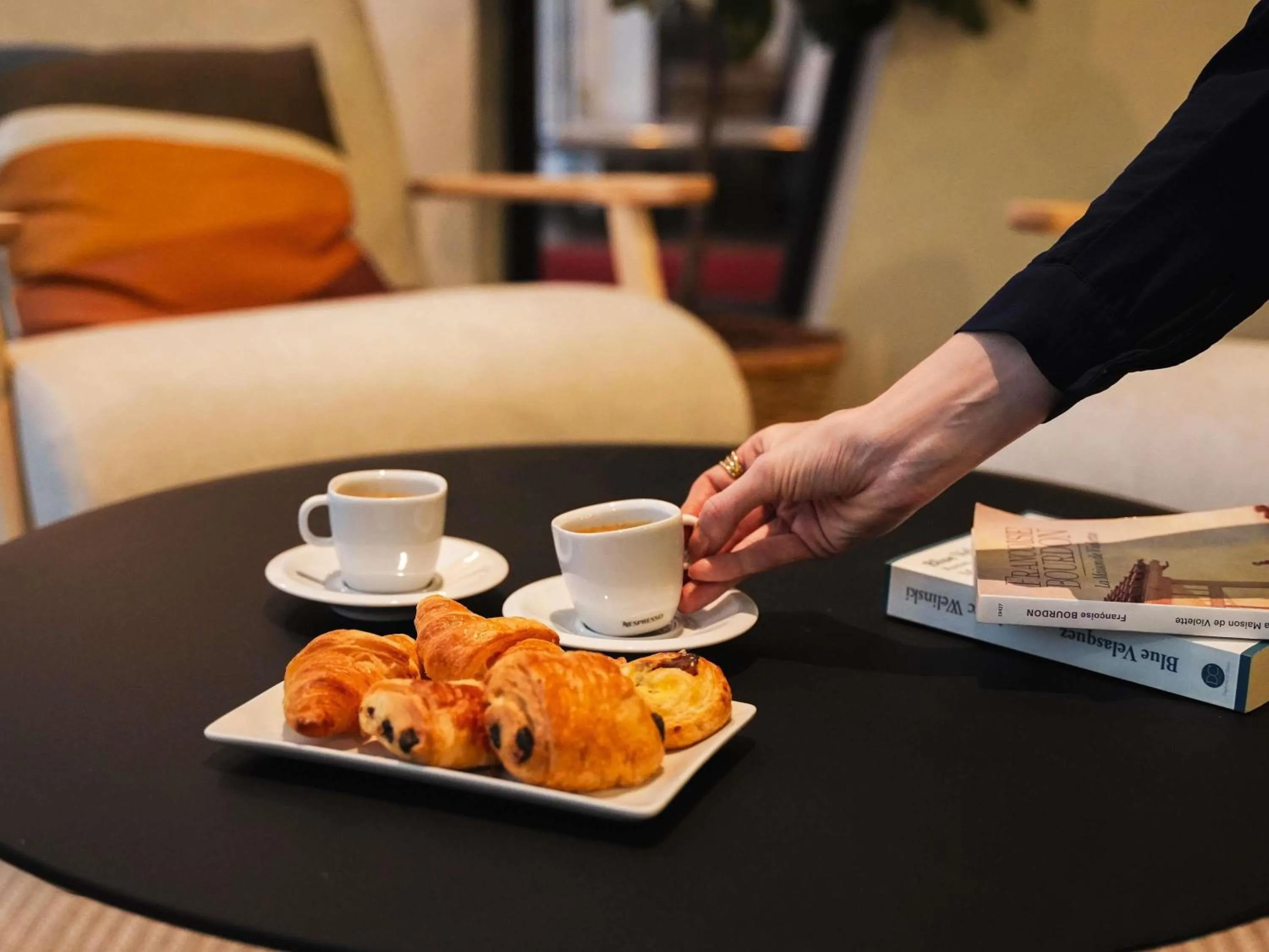 Breakfast in Novotel Suites Marseille Centre Euromed