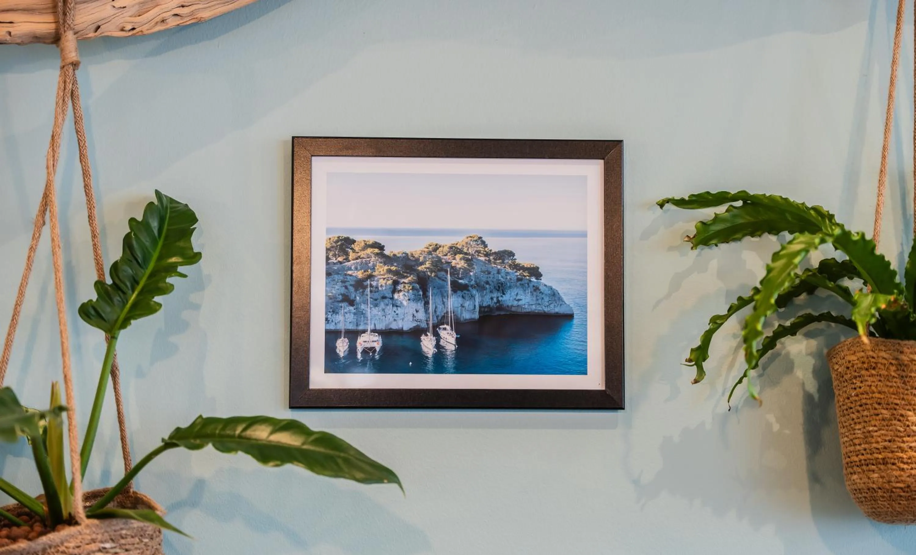 Lobby or reception in Novotel Suites Marseille Centre Euromed