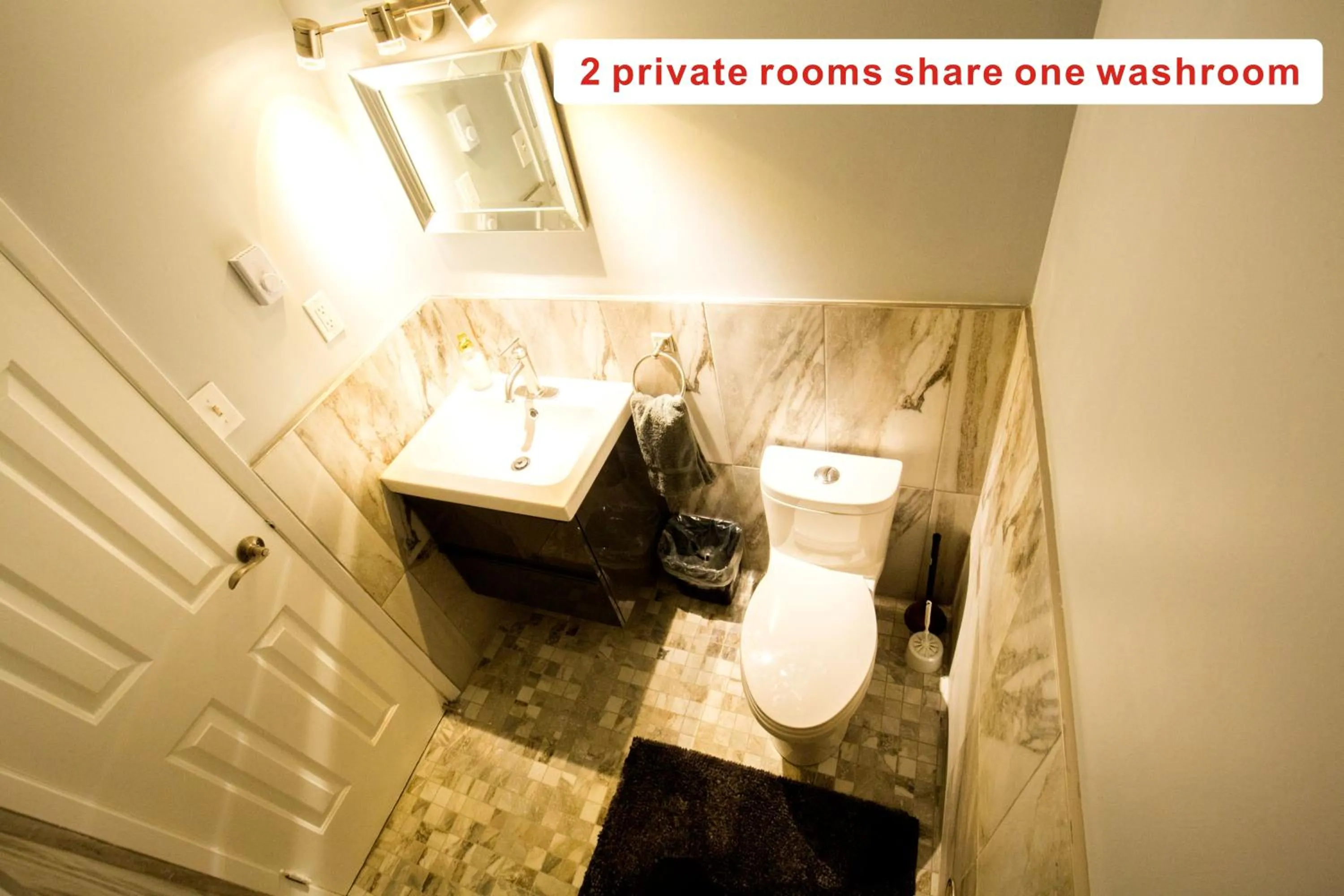 Bathroom in The Only Backpacker's Inn