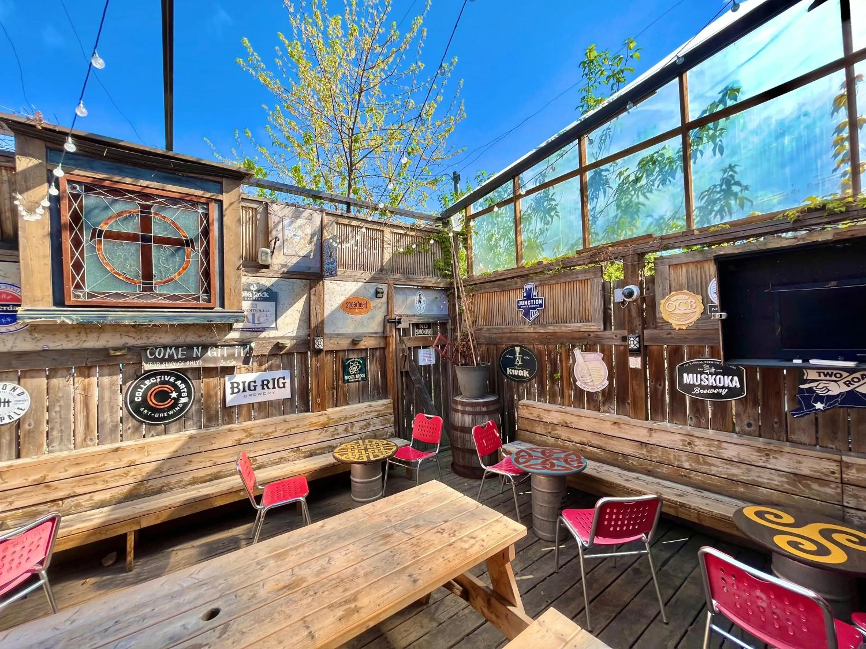 Patio in The Only Backpacker's Inn