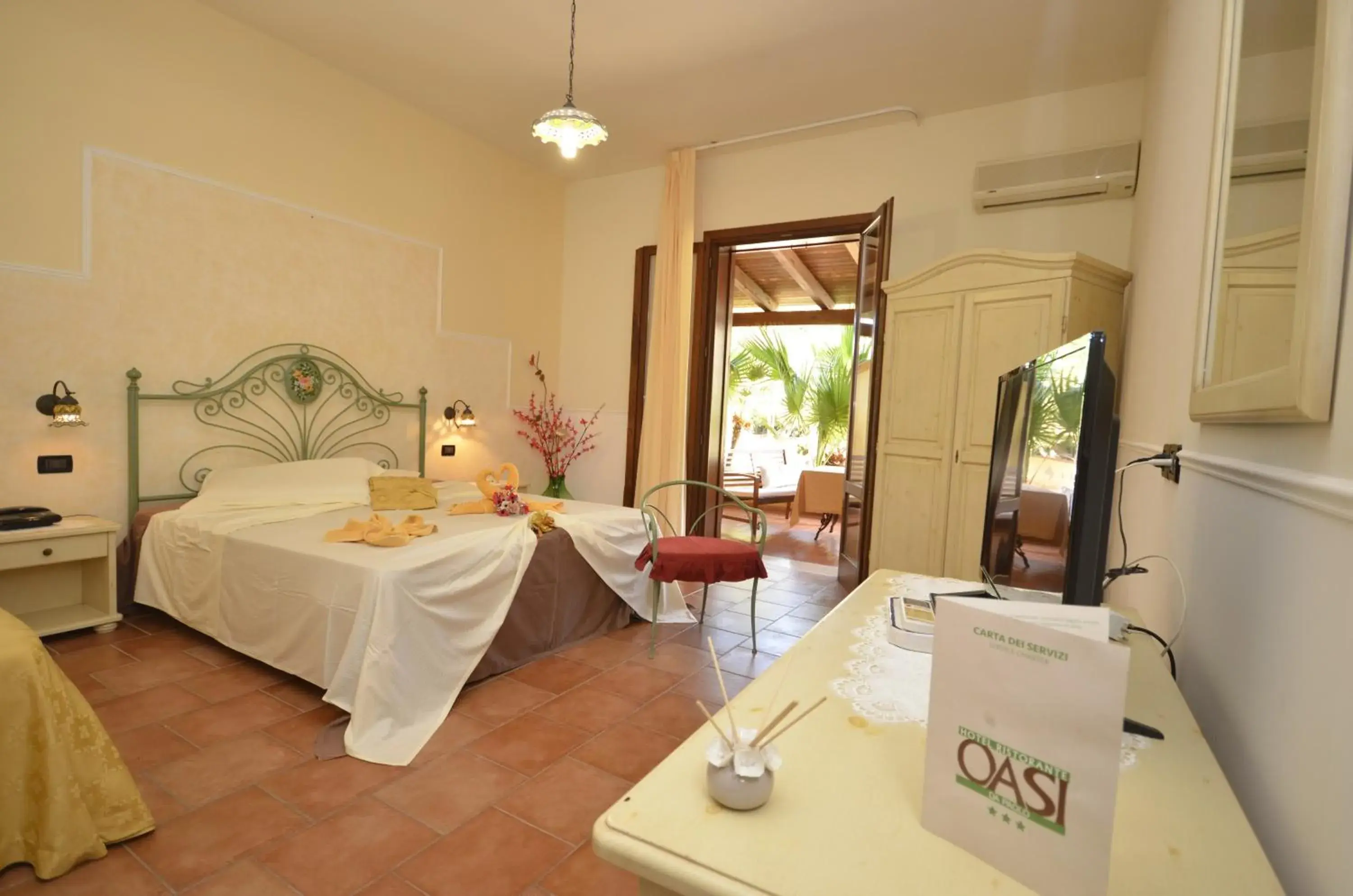 Superior Double Room in Hotel Oasi da Paolo Superior Double Room in Hotel Oasi da Paolo