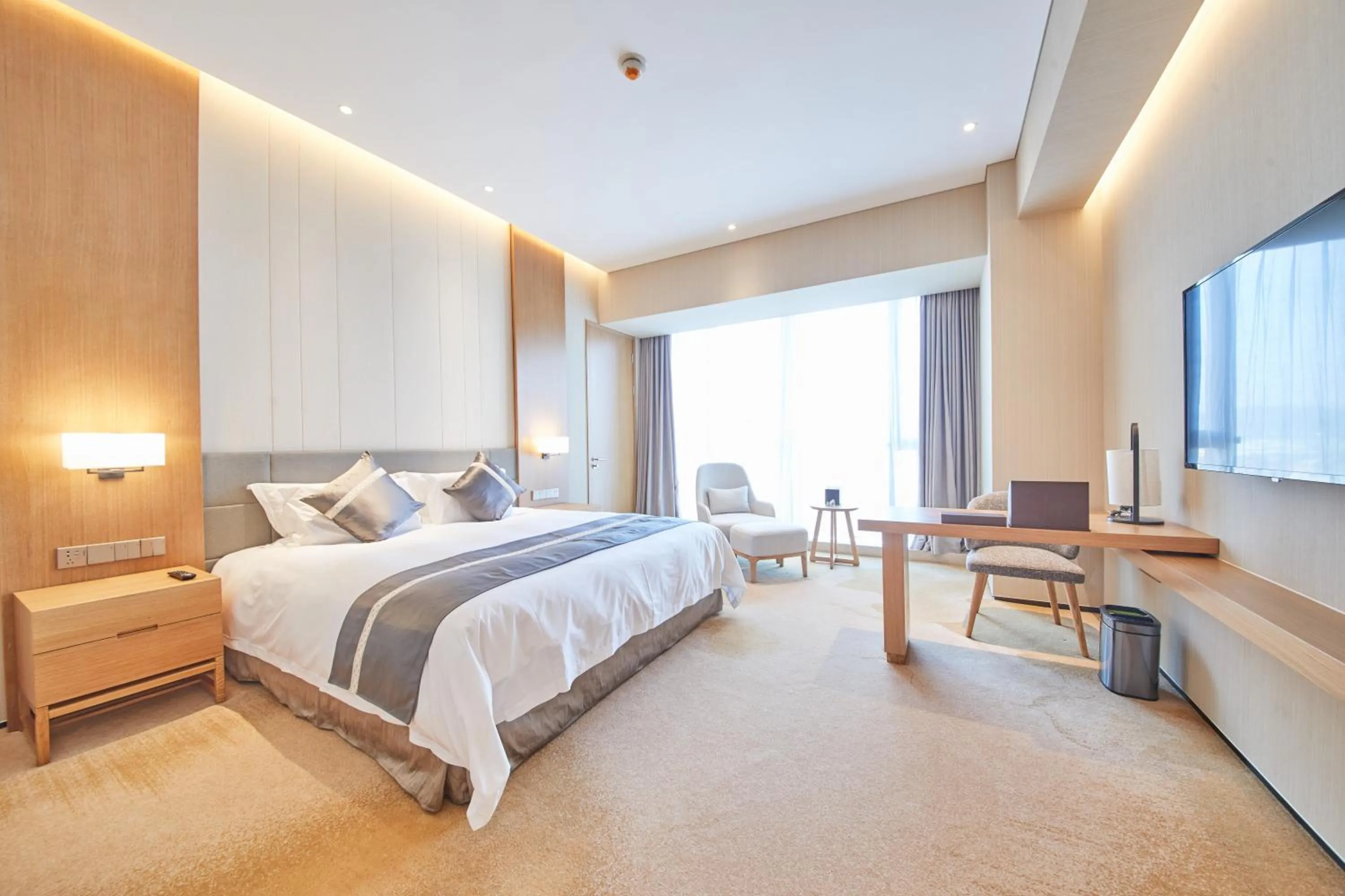 Photo of the whole room, Bed in Yuyao Bright hotel