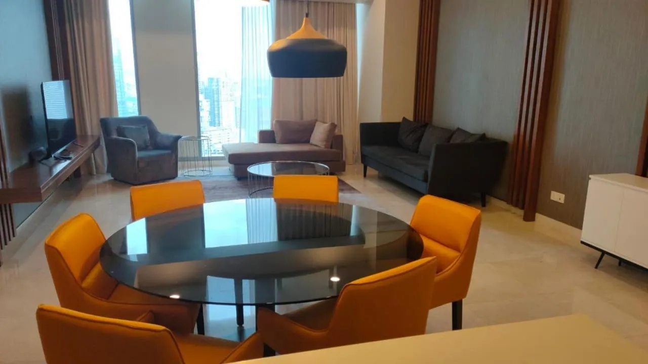 Living room in Tropicana The Residences KLCC by Vale Pine