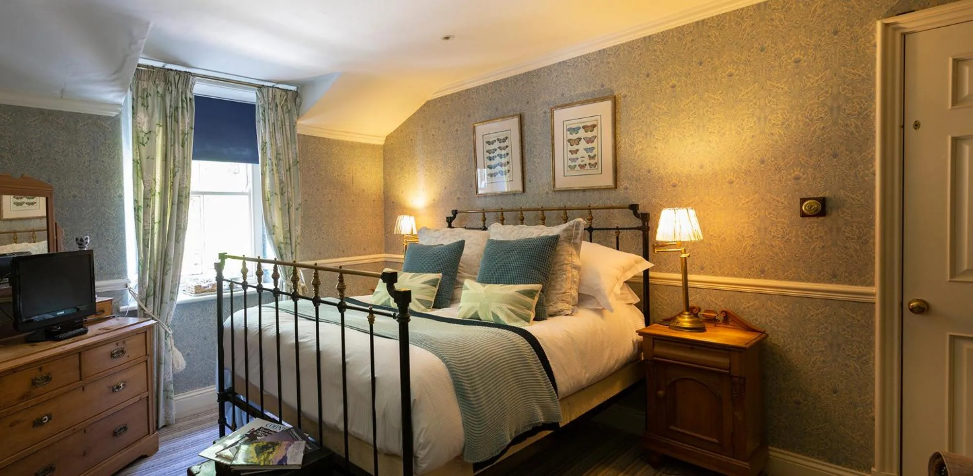 Bedroom, Bed in Augill Castle