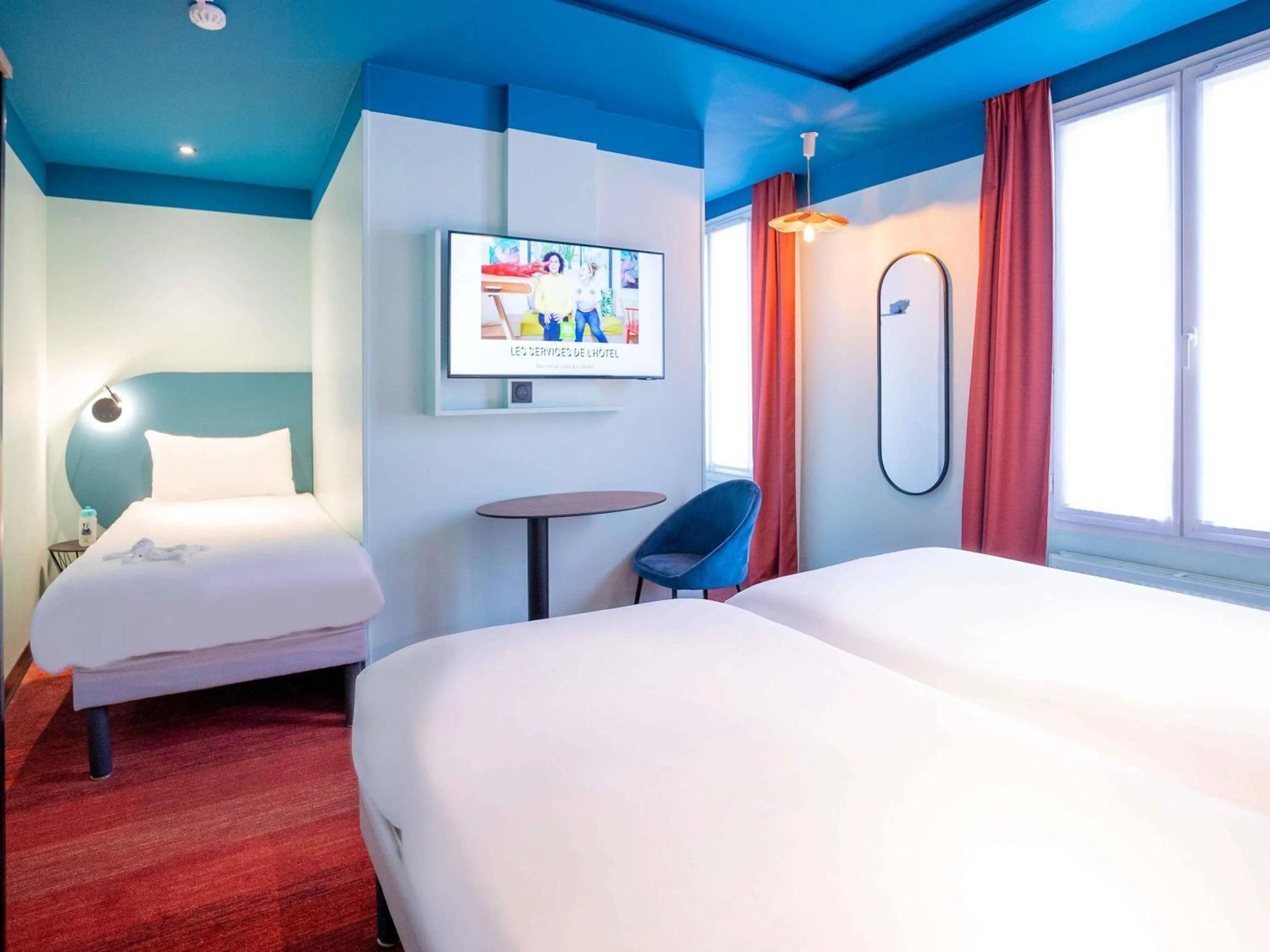 Bedroom, Bed in Ibis Styles Paris Batignolles