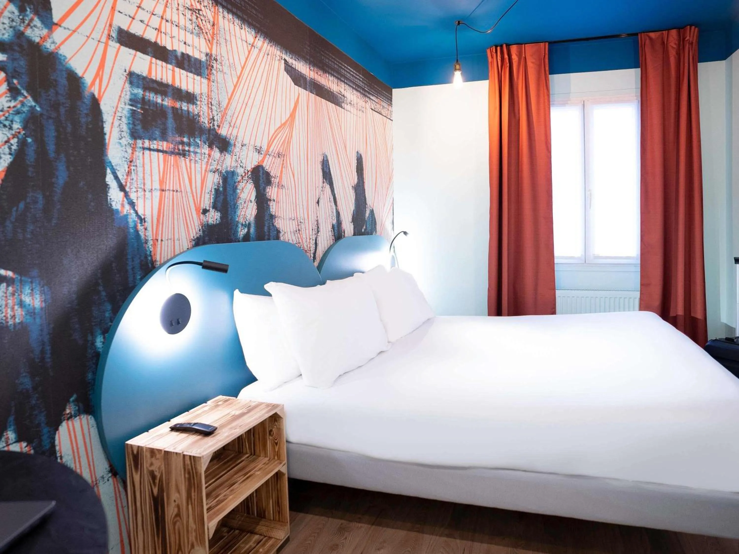 Bedroom, Bed in Ibis Styles Paris Batignolles
