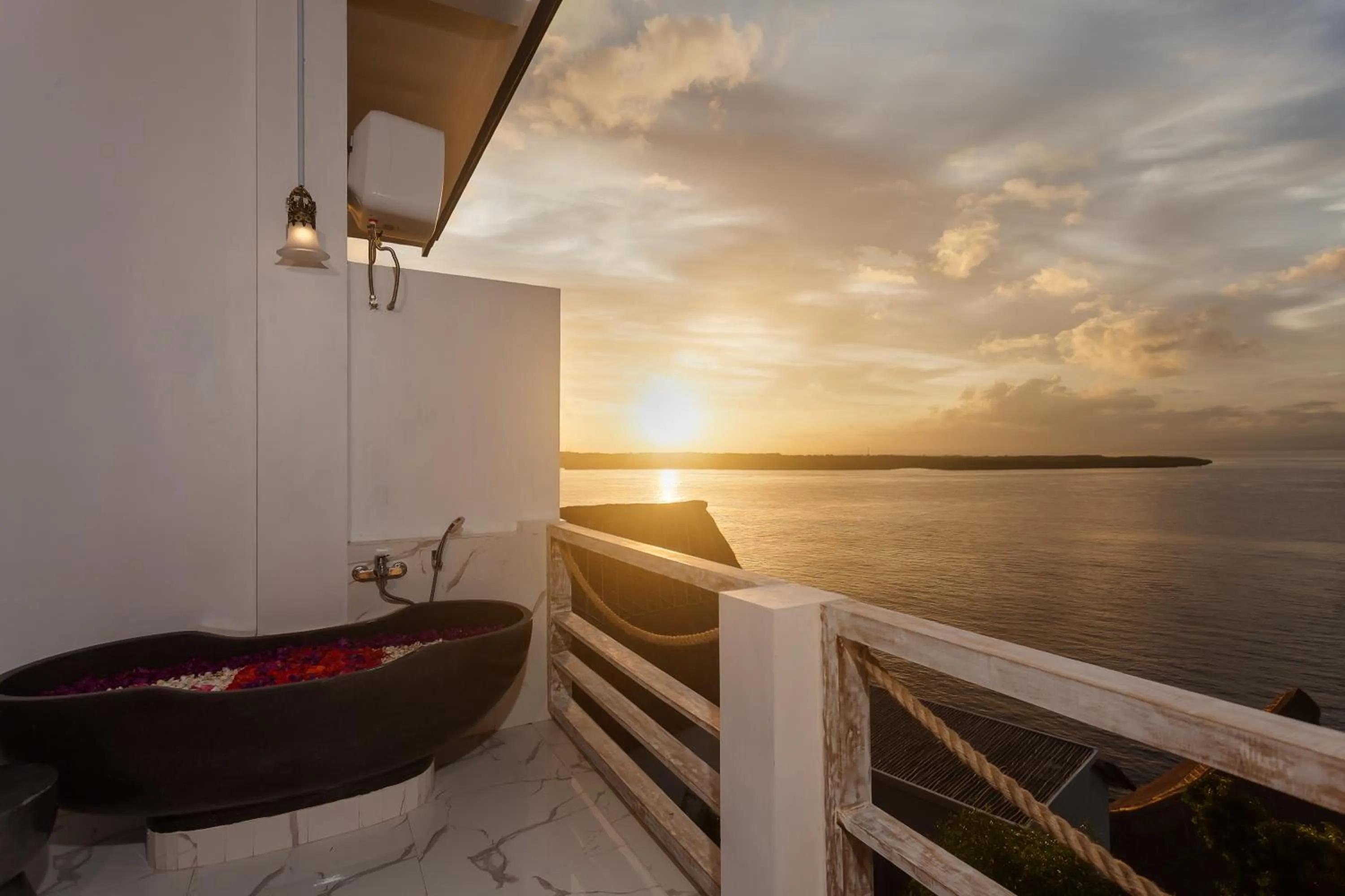 Balcony/Terrace in Samuh Sunset Nusa Penida by GenuineHost