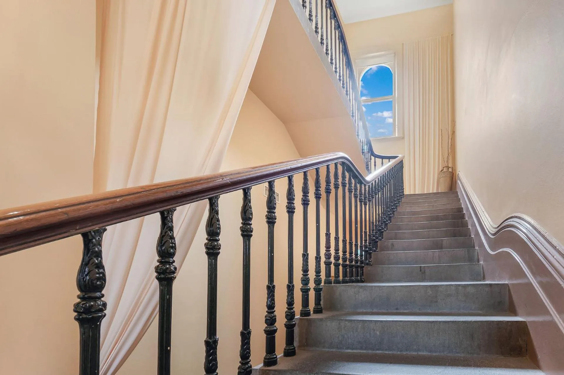 Lobby or reception in Clocktower Suites