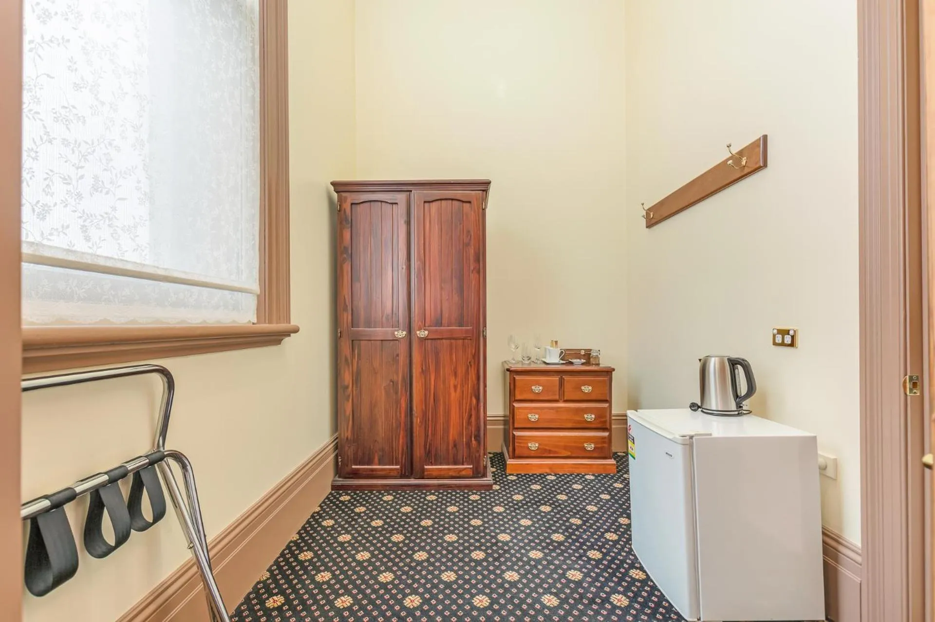 Coffee/tea facilities in Clocktower Suites