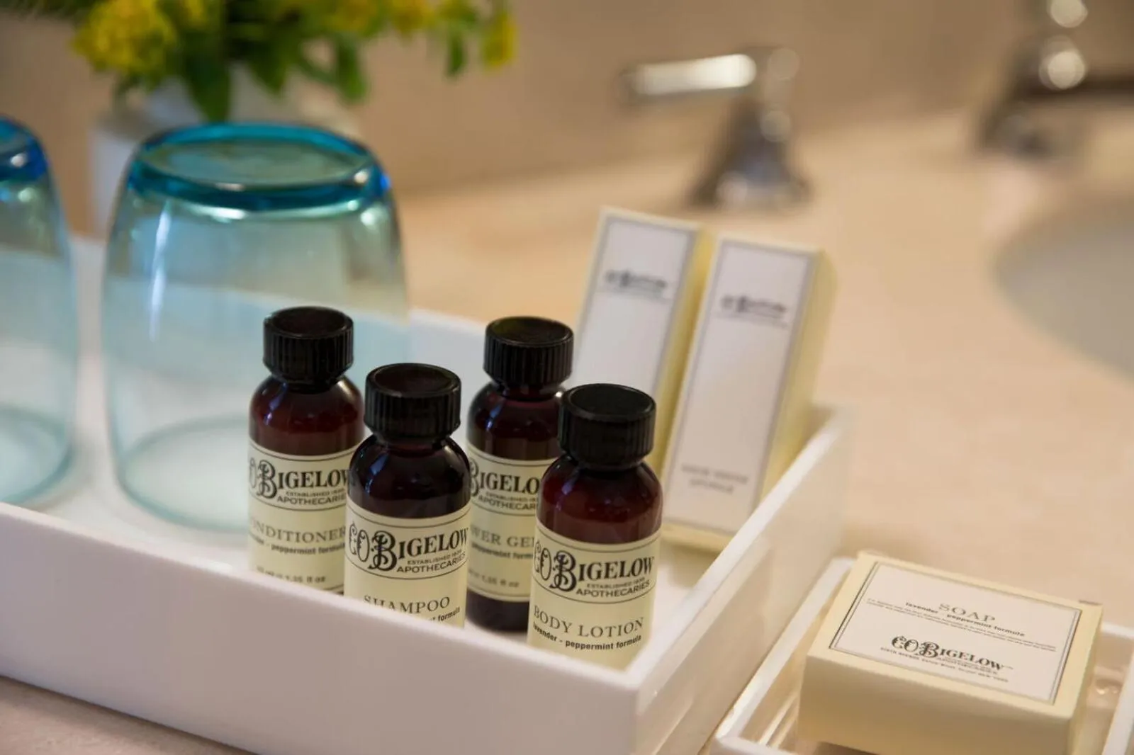 Bathroom in Harvest Inn