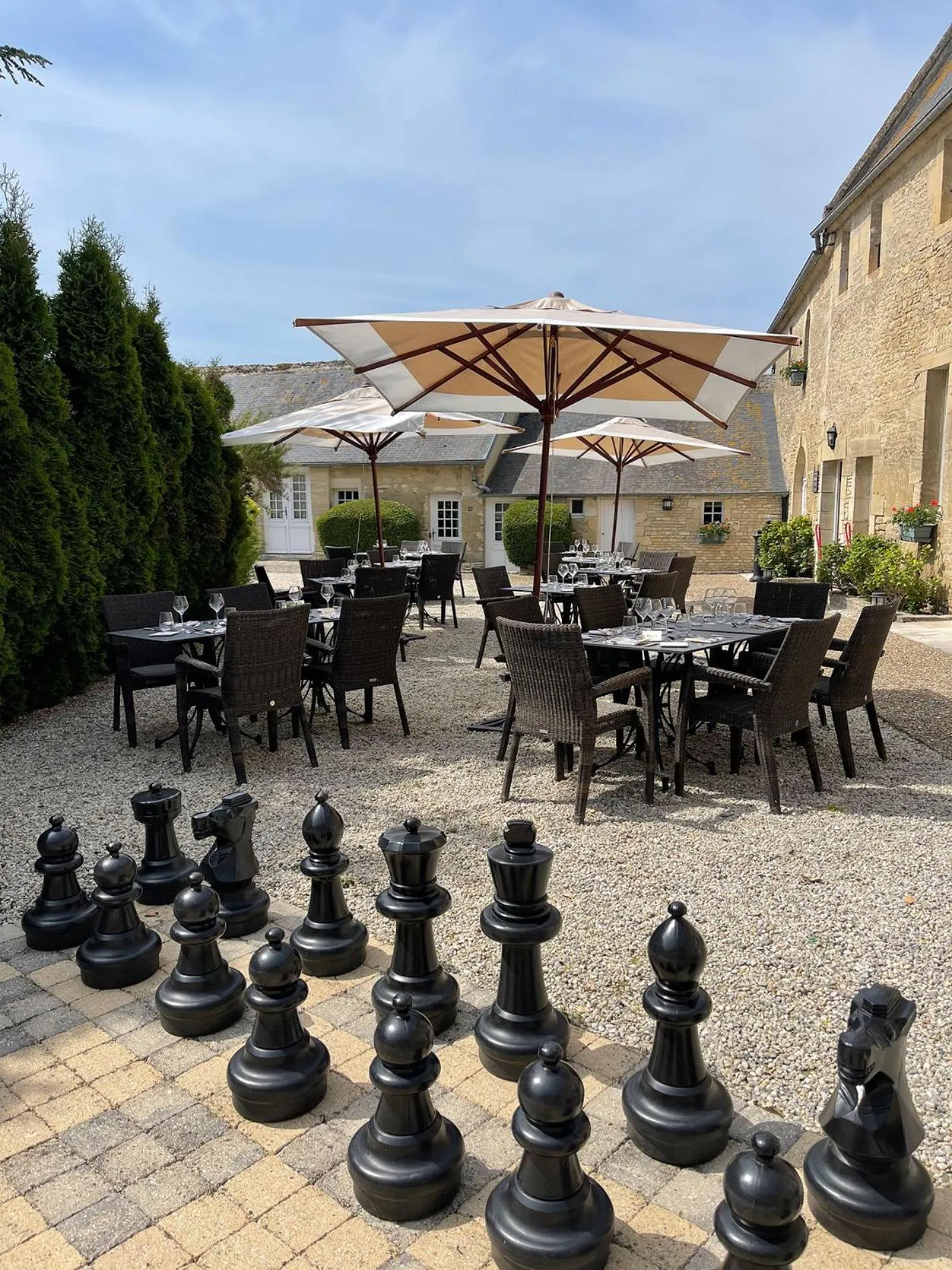Patio in Ferme de la Rançonnière - Hôtel & Restaurant