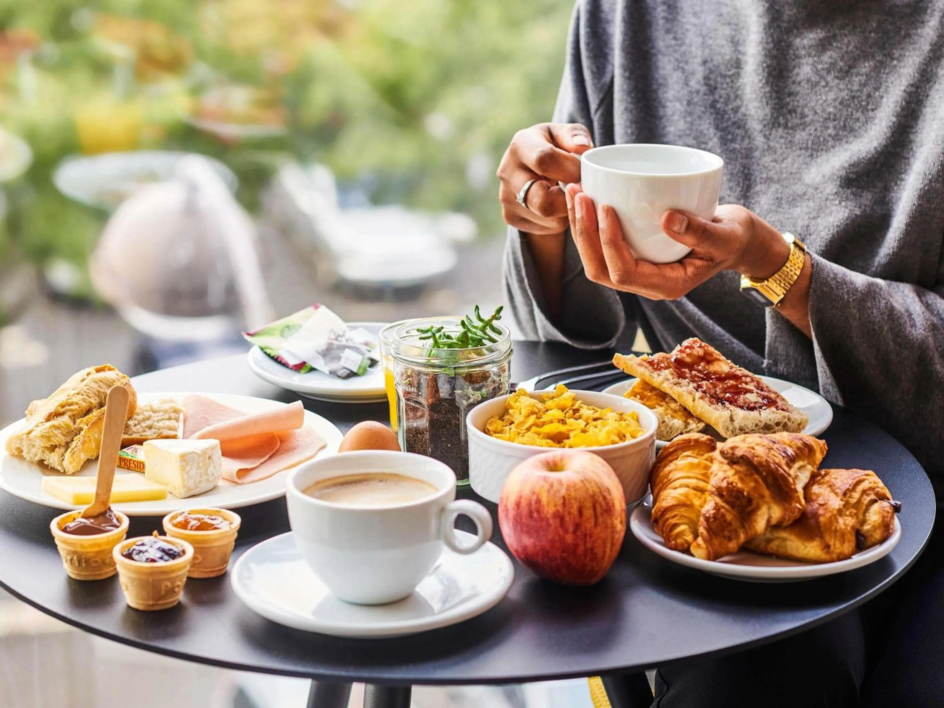 Breakfast in ibis Paris Porte de Montreuil