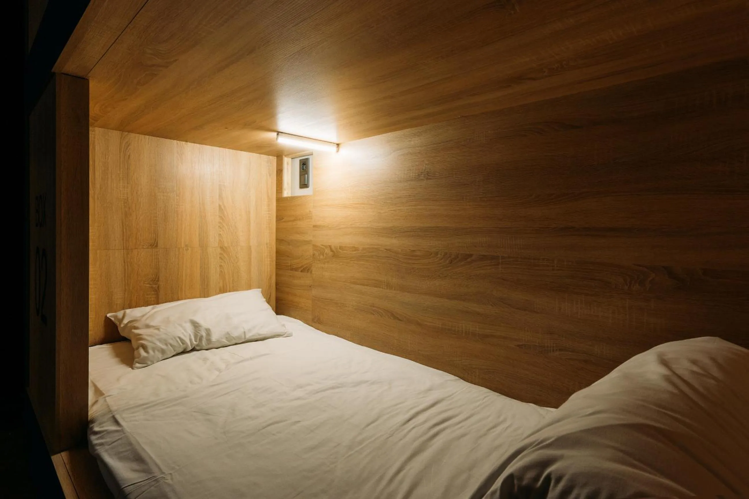 bunk bed, Bed in Yard Hostel & Coffee