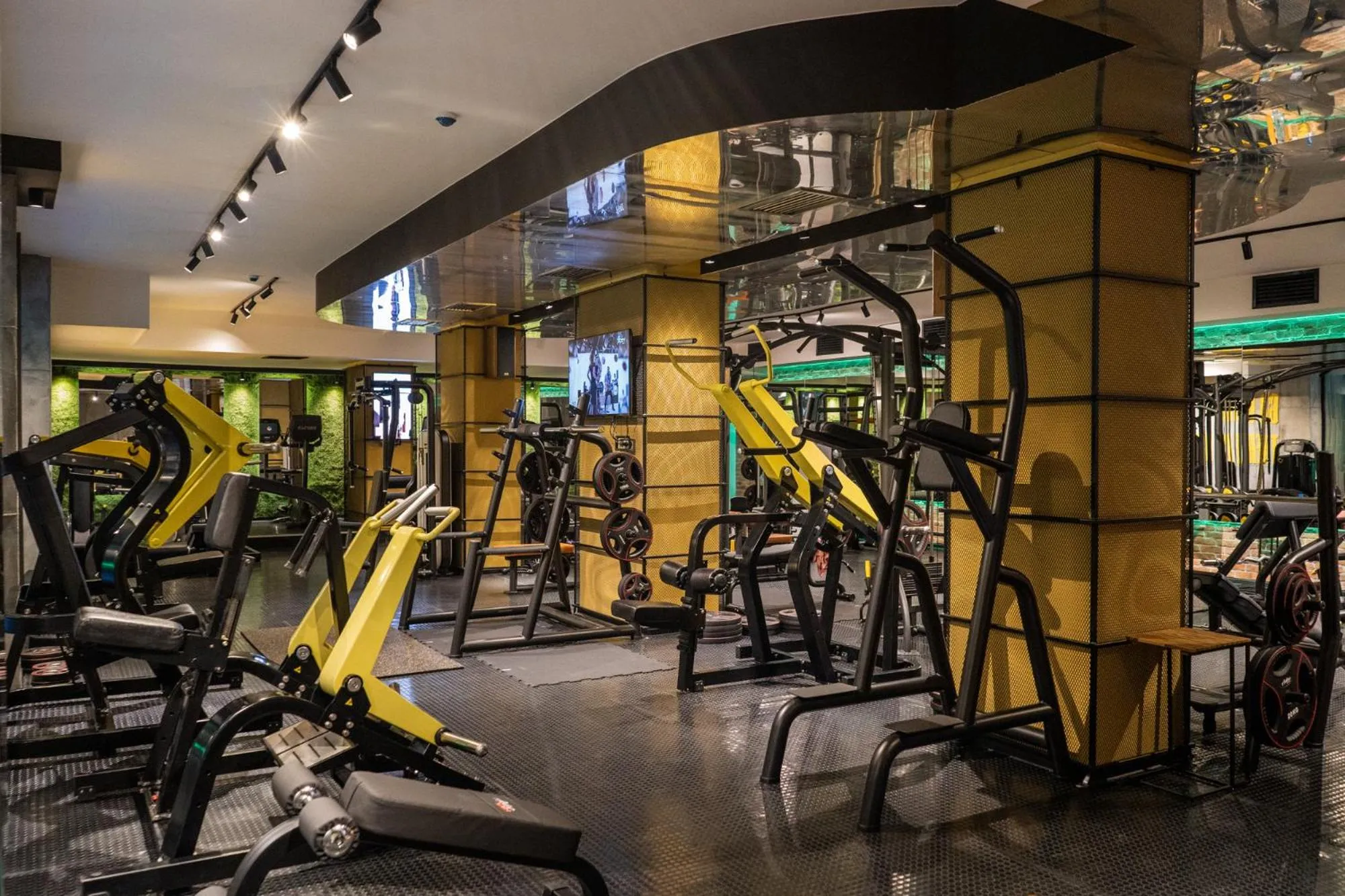 Fitness centre/facilities in ADEO HOTEL Sport & SPA