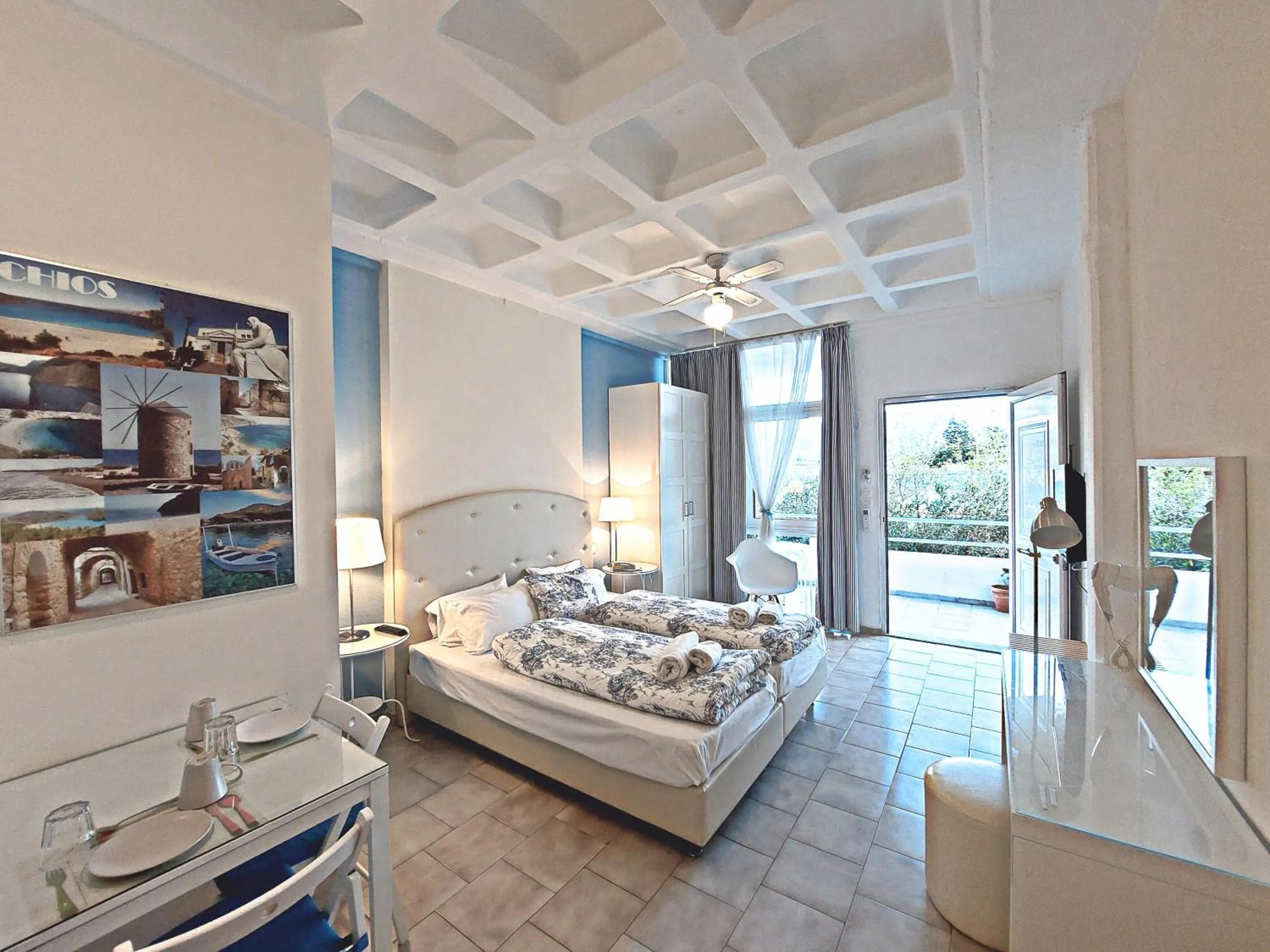 Photo of the whole room, Bed in Seafront Studios and Apartments