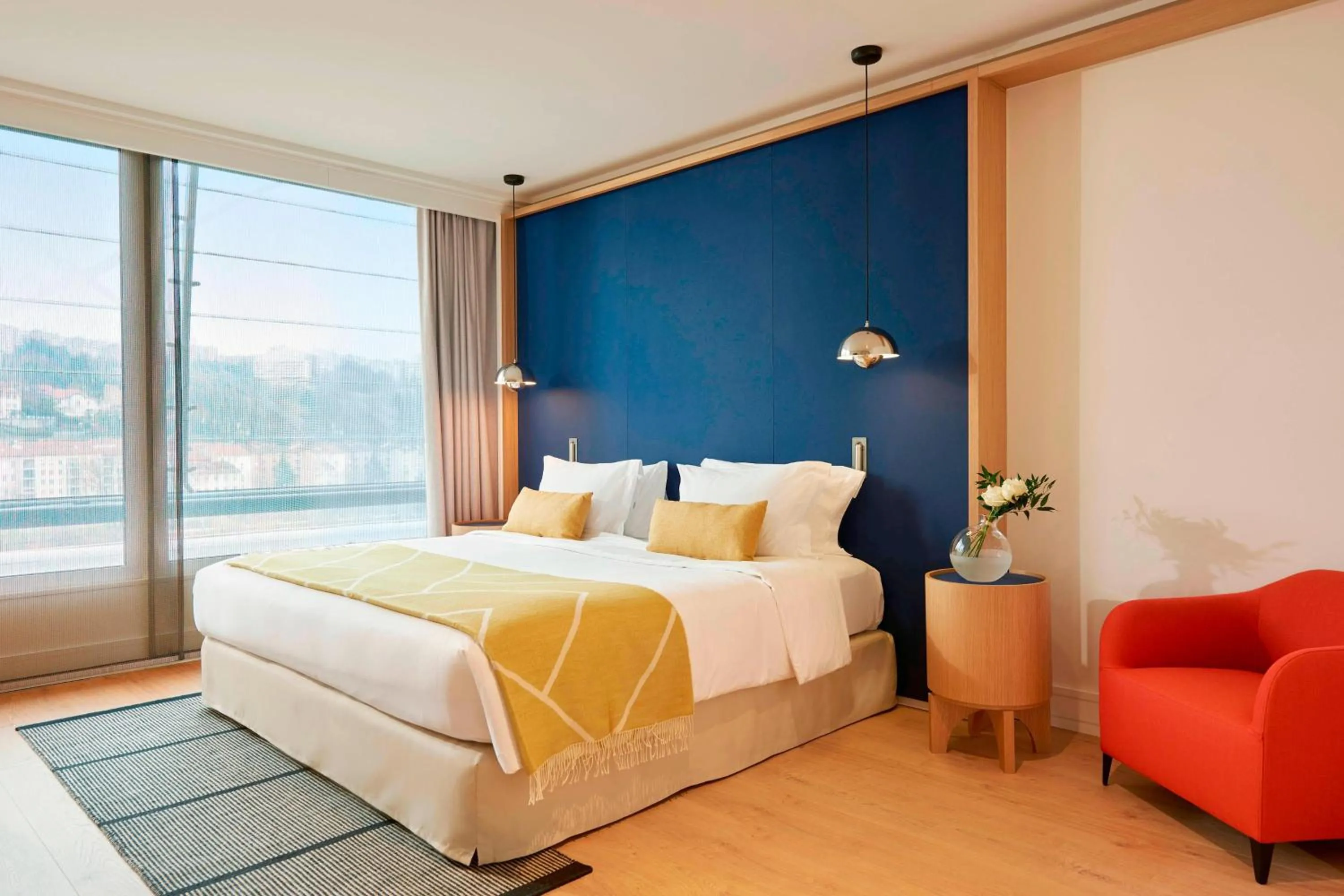 Bedroom, Bed in Lyon Marriott Hotel Cité Internationale