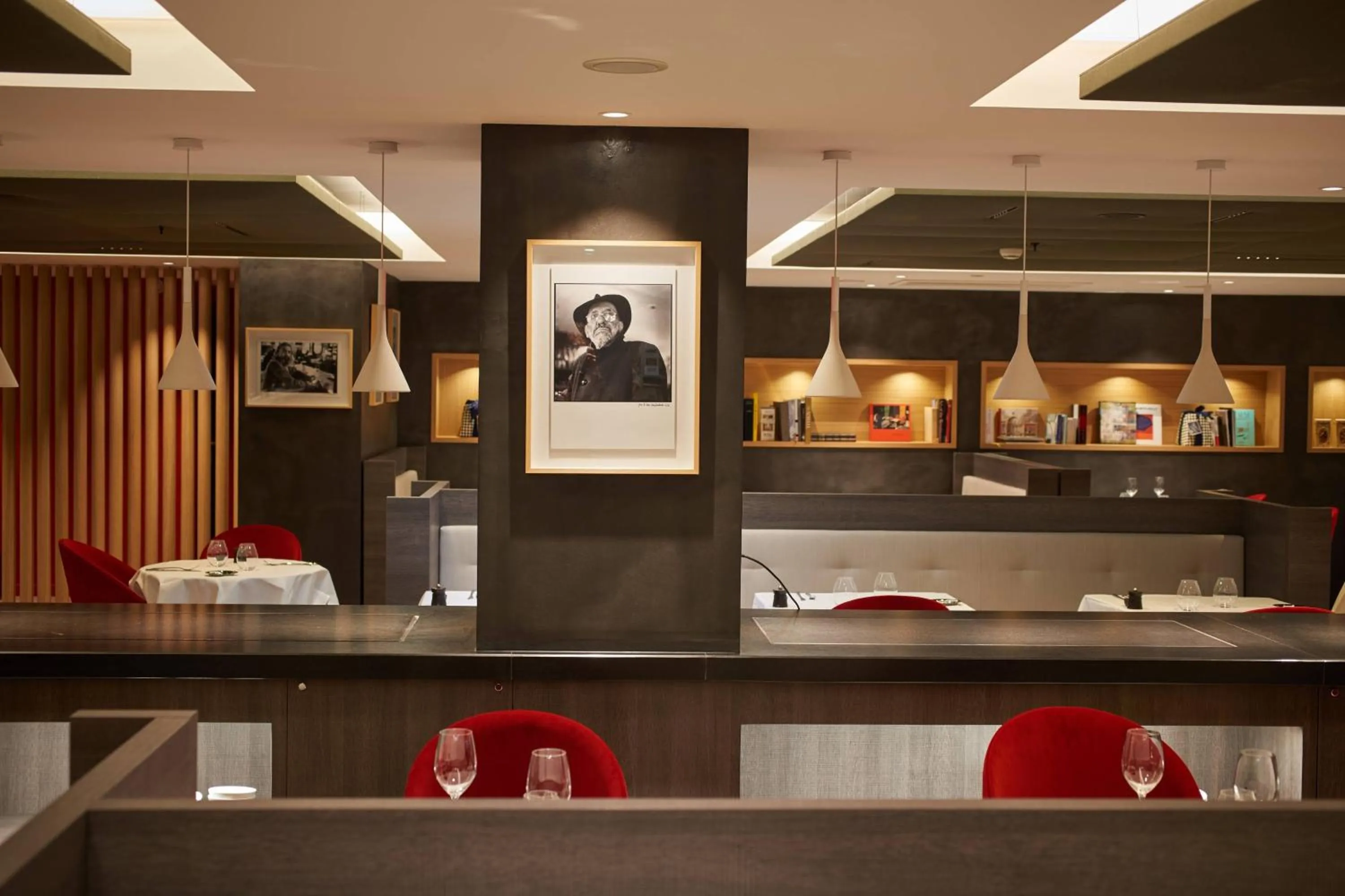 Restaurant/places to eat in Lyon Marriott Hotel Cité Internationale