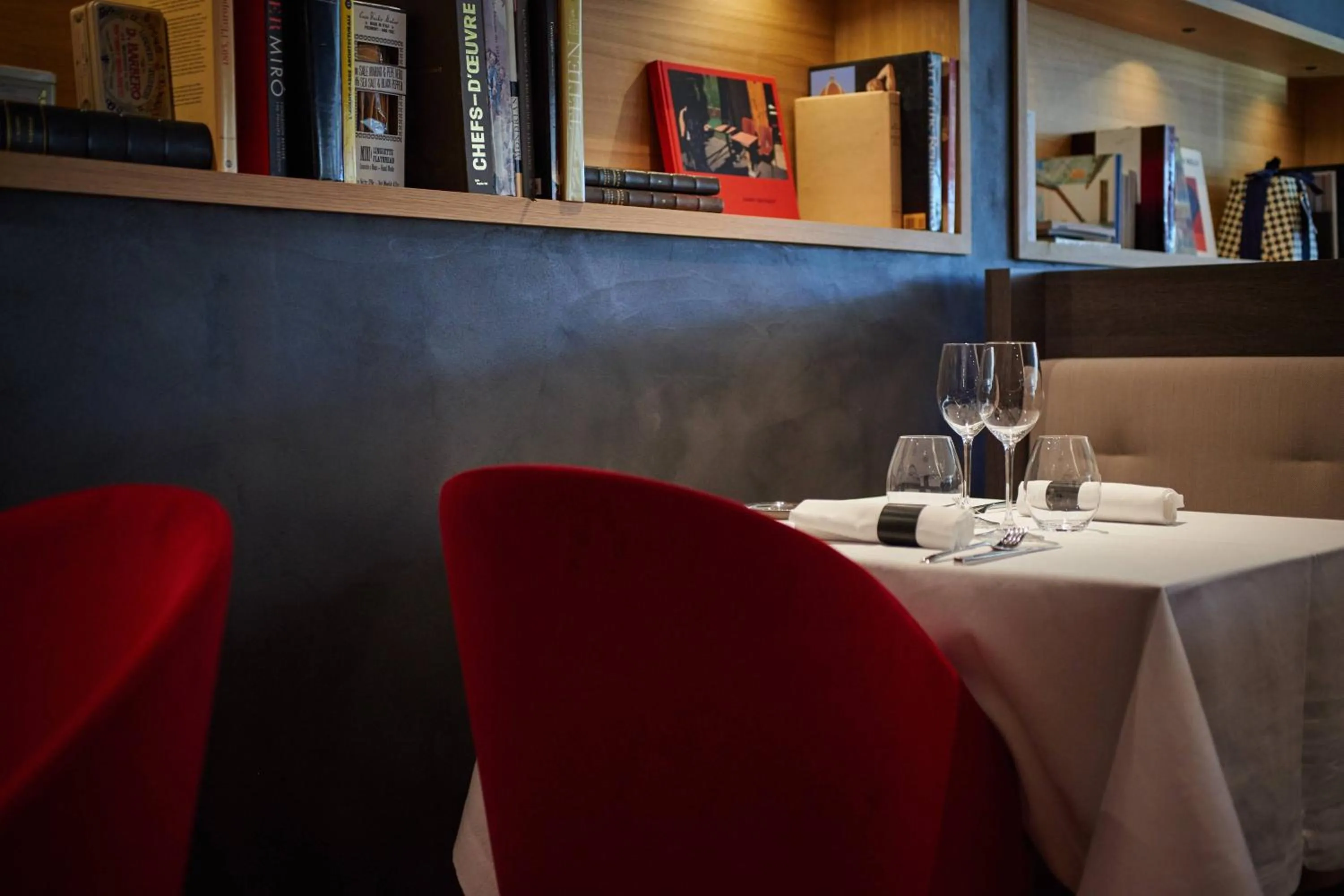 Restaurant/places to eat in Lyon Marriott Hotel Cité Internationale