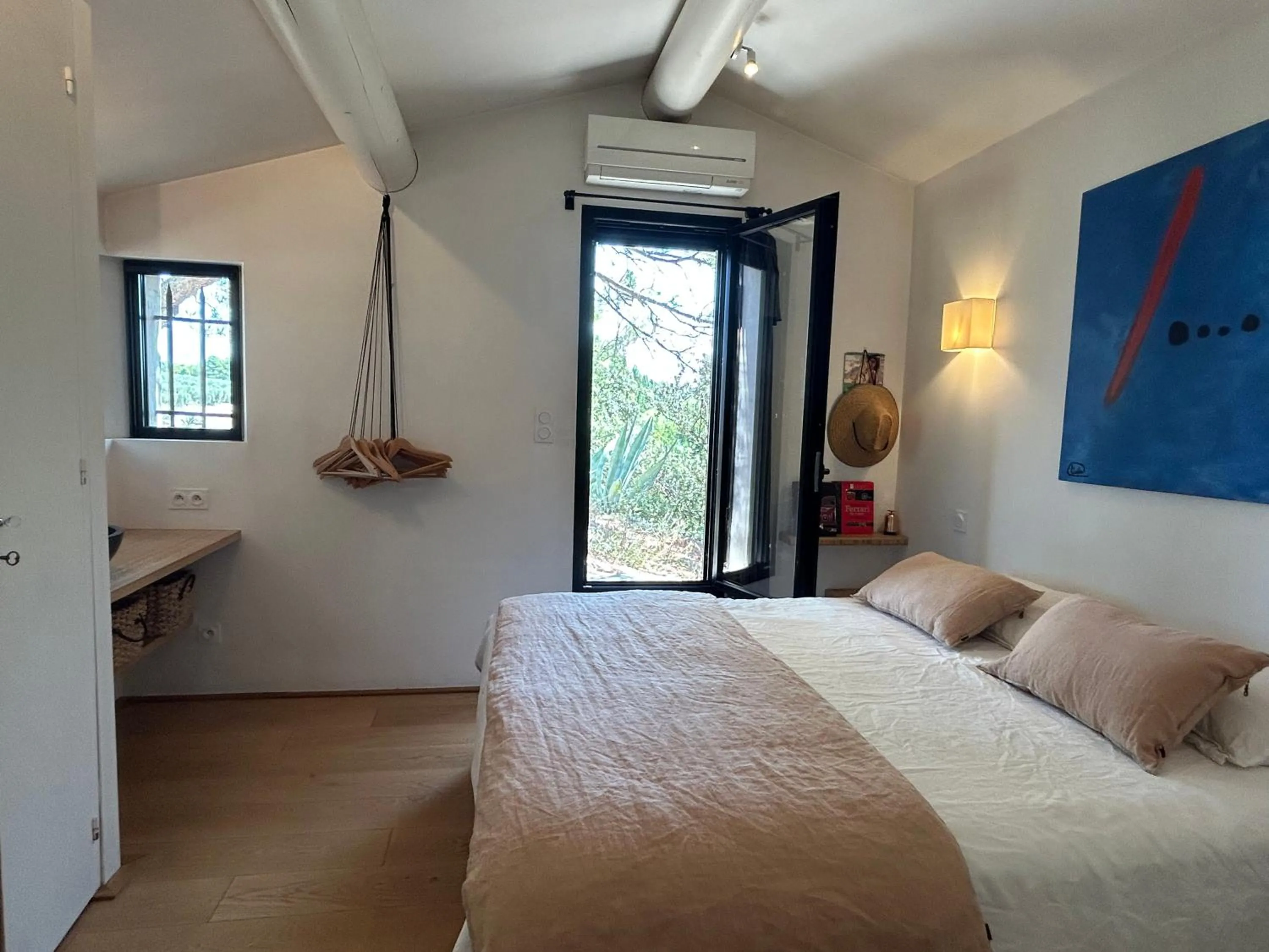 Bed in Mas des Alpilles