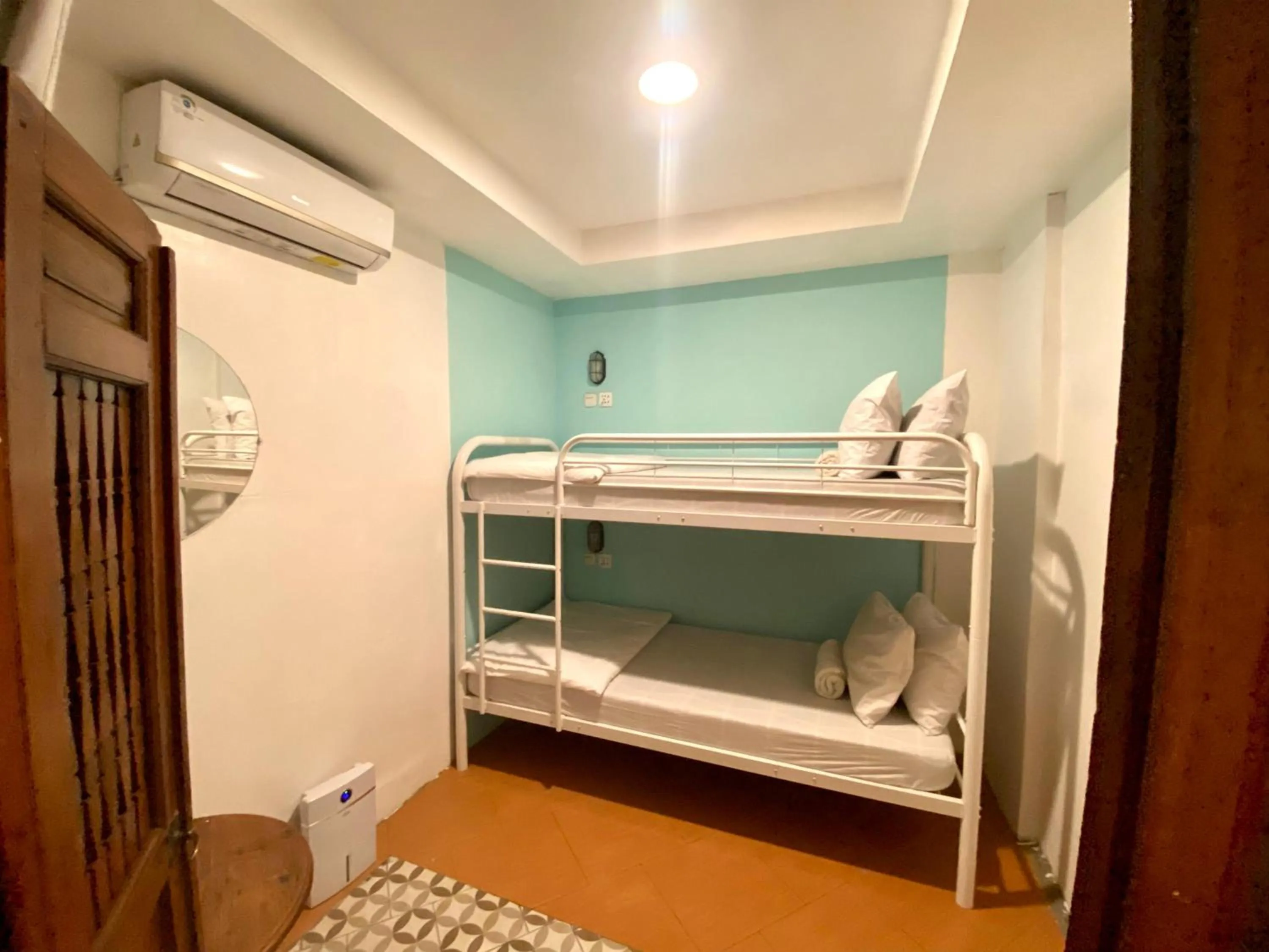 Bed in Wonderloft Hostel Jogja