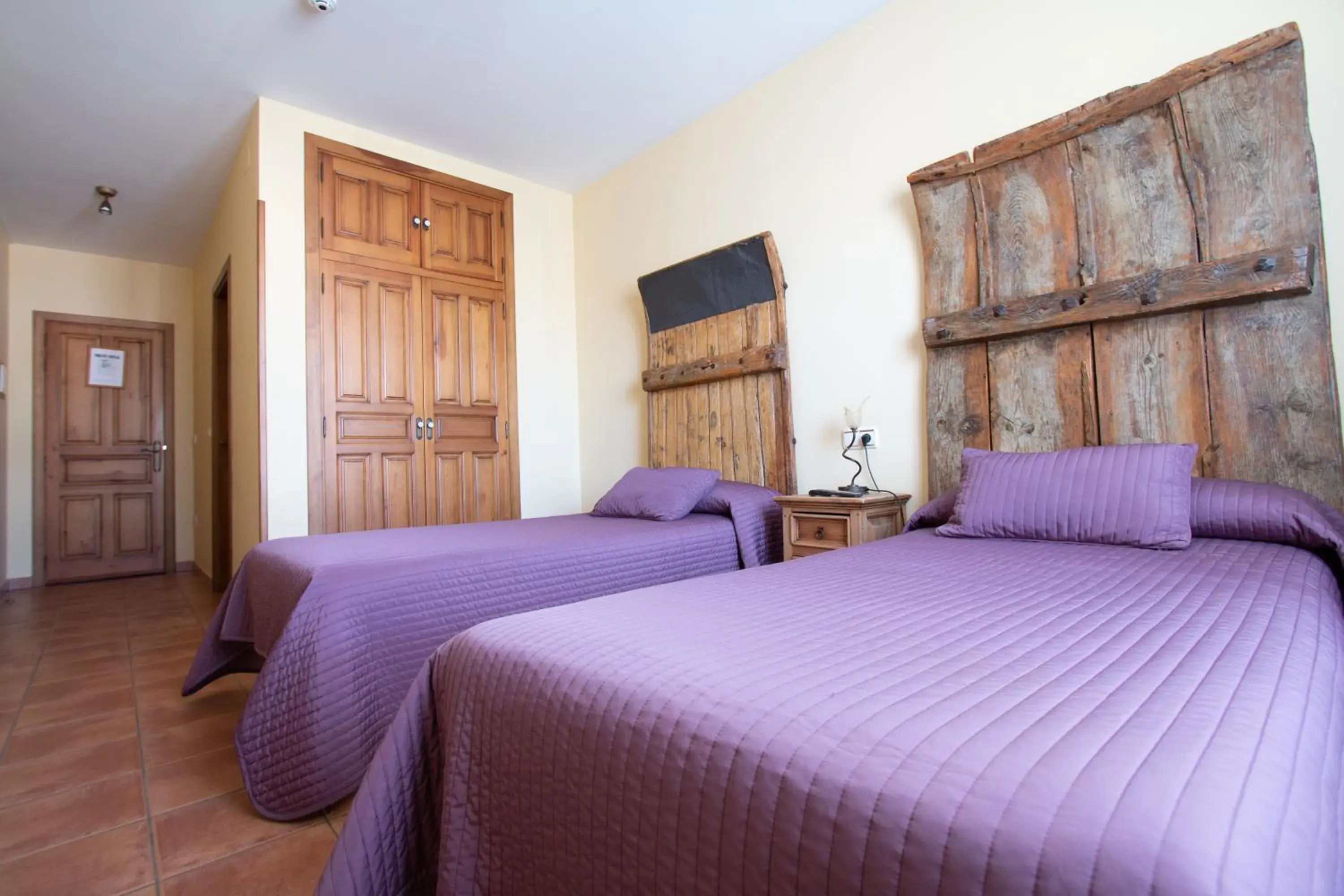 Twin Room in Tirontillana Twin Room in Tirontillana