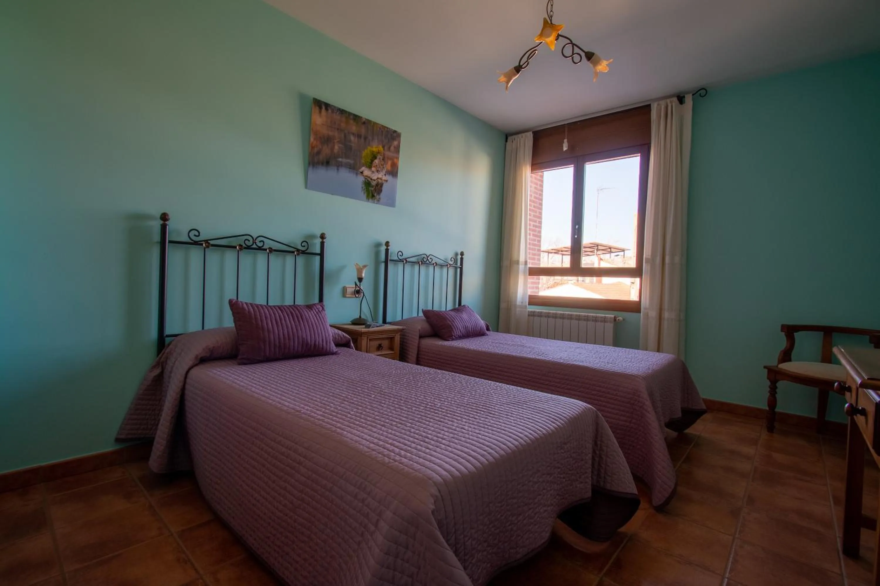 Photo of the whole room, Bed in Tirontillana