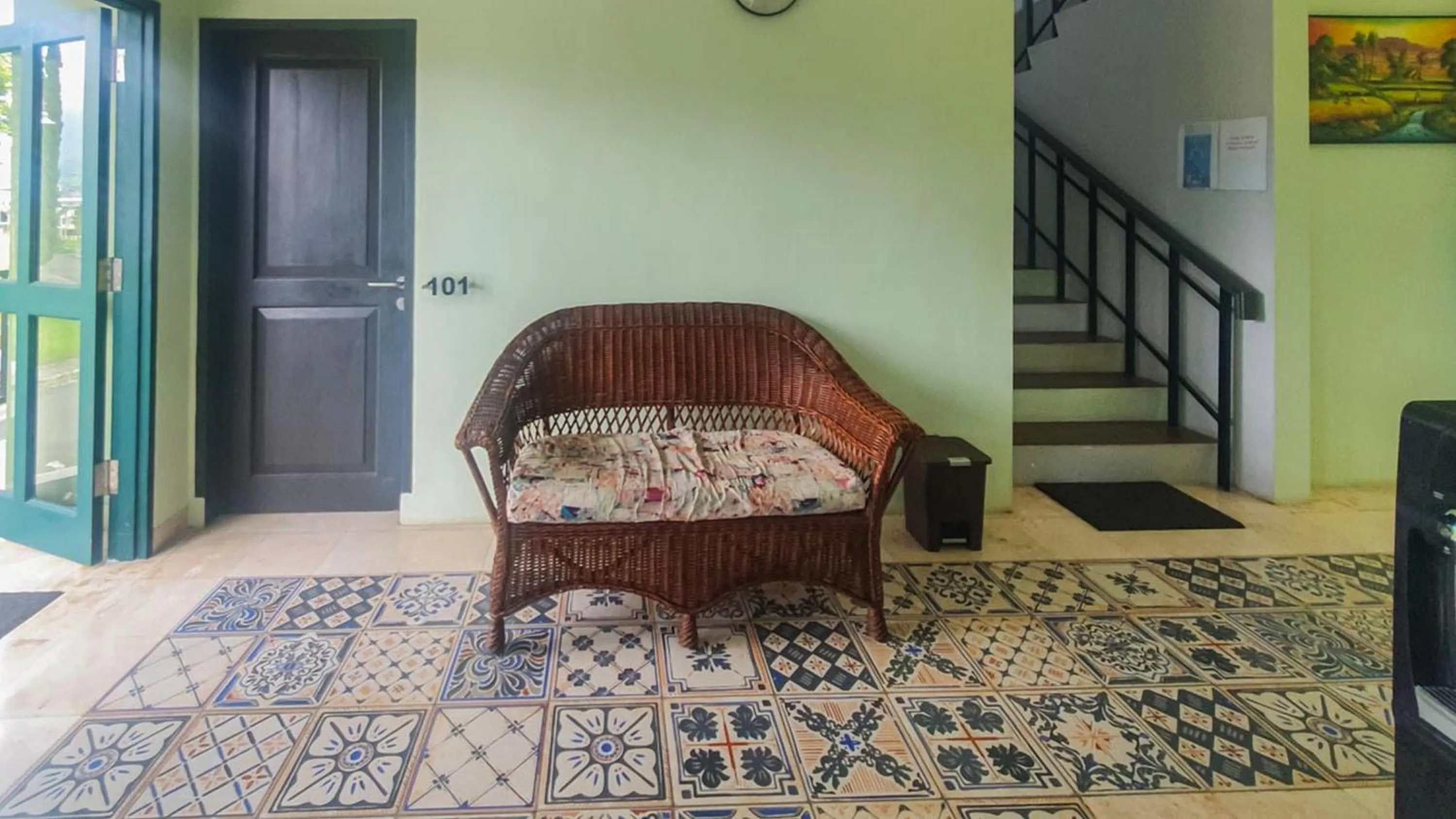 Panorama Inn Residence Batu Redpartner