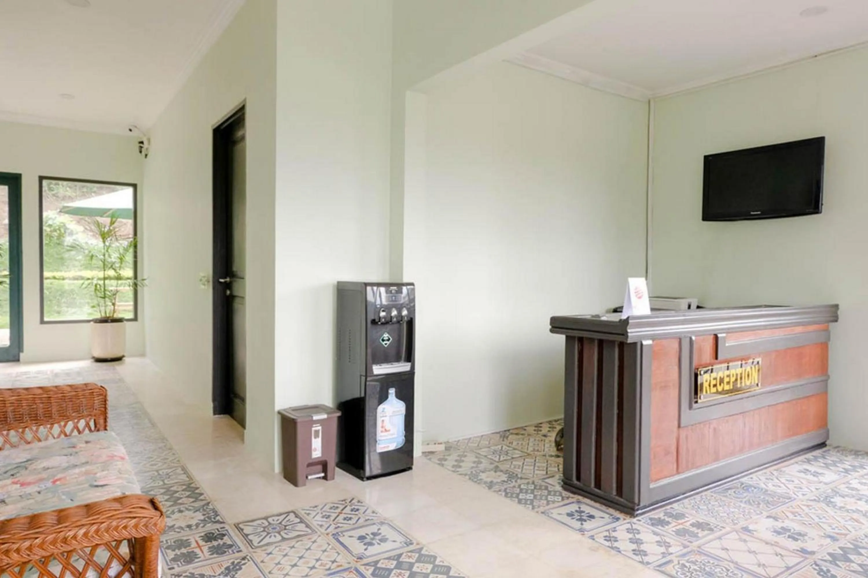 Panorama Inn Residence Batu Redpartner