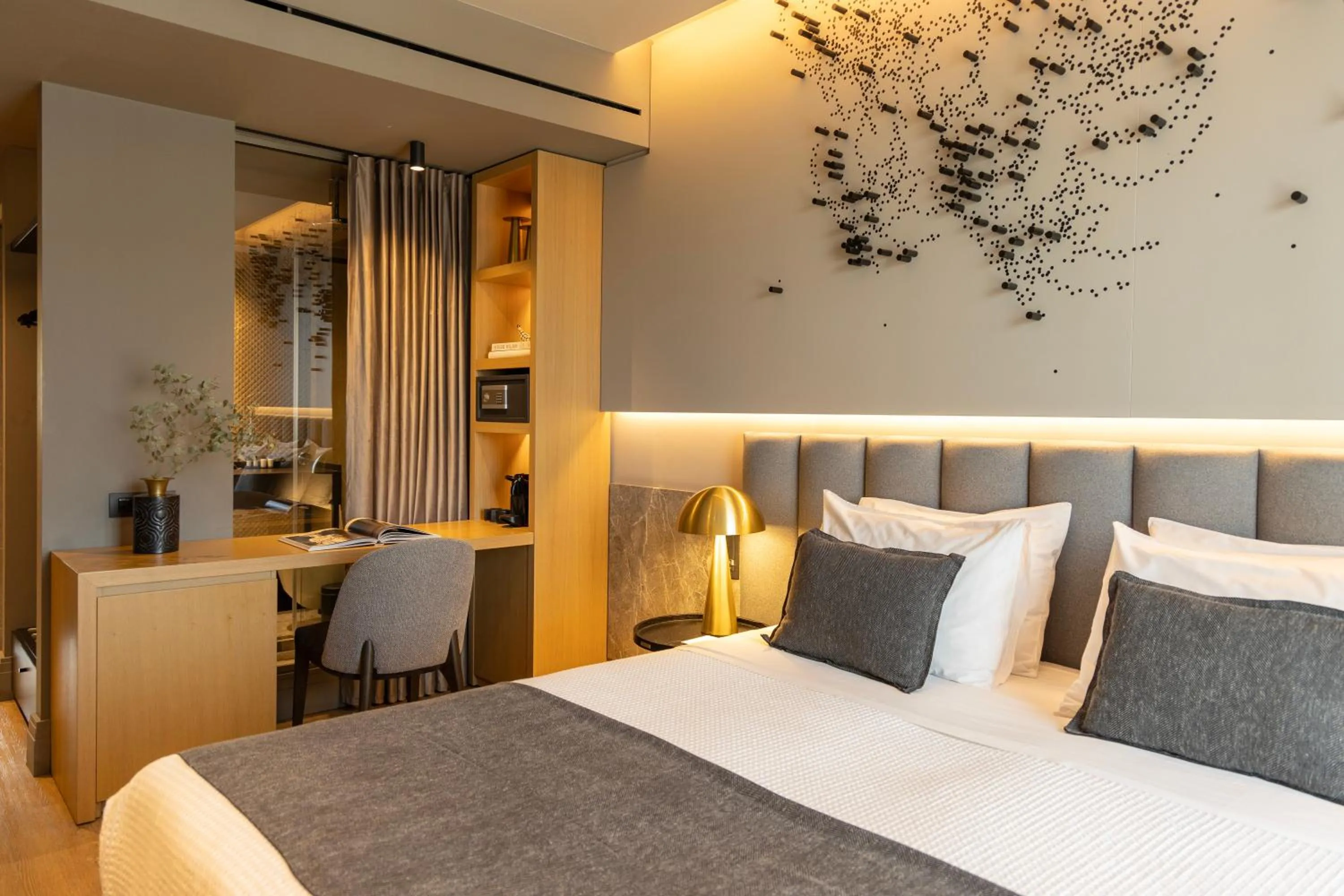 Bed in Heritage Hill Hotel