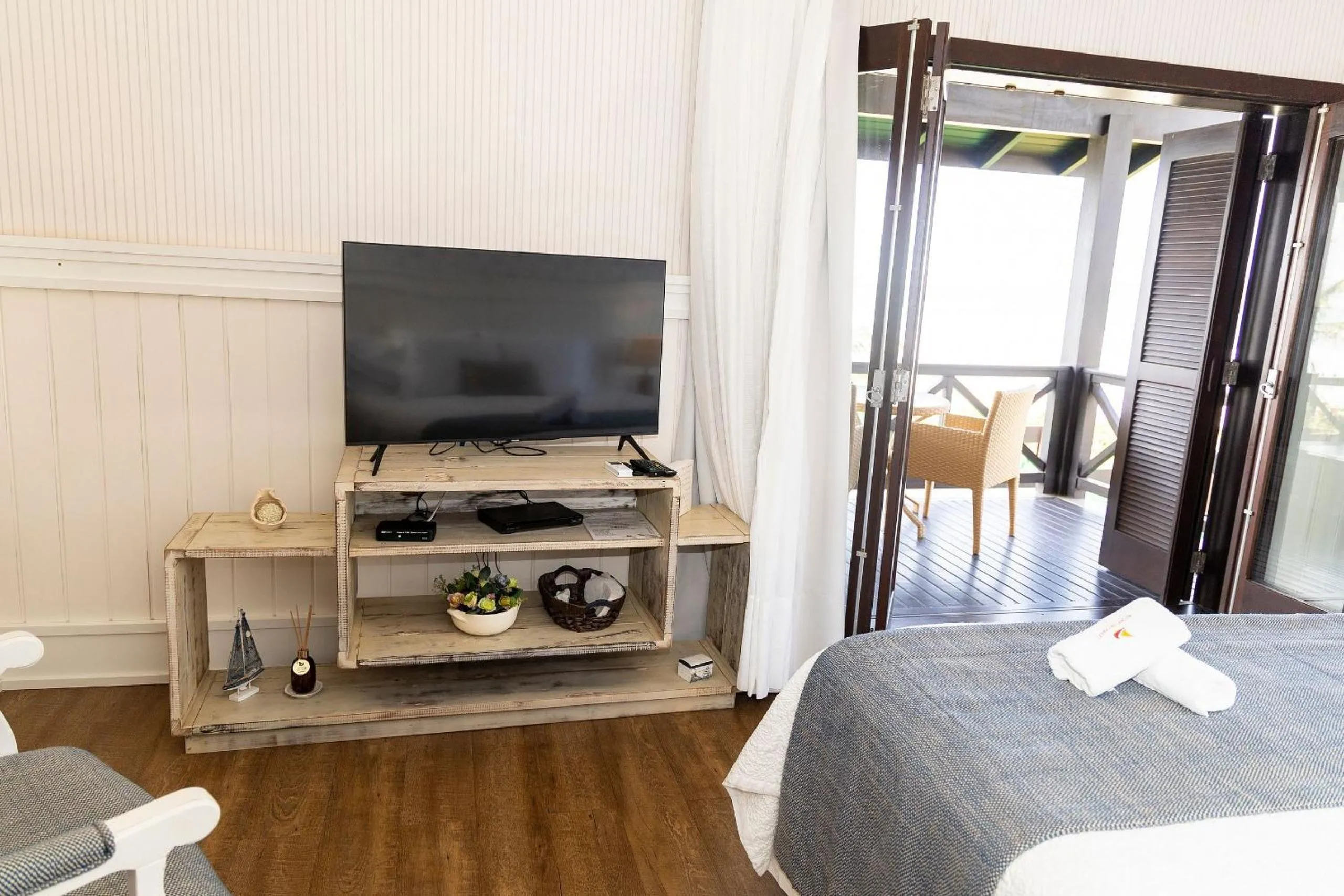 TV and multimedia, Bed in Hospedaria Refugio das Galés