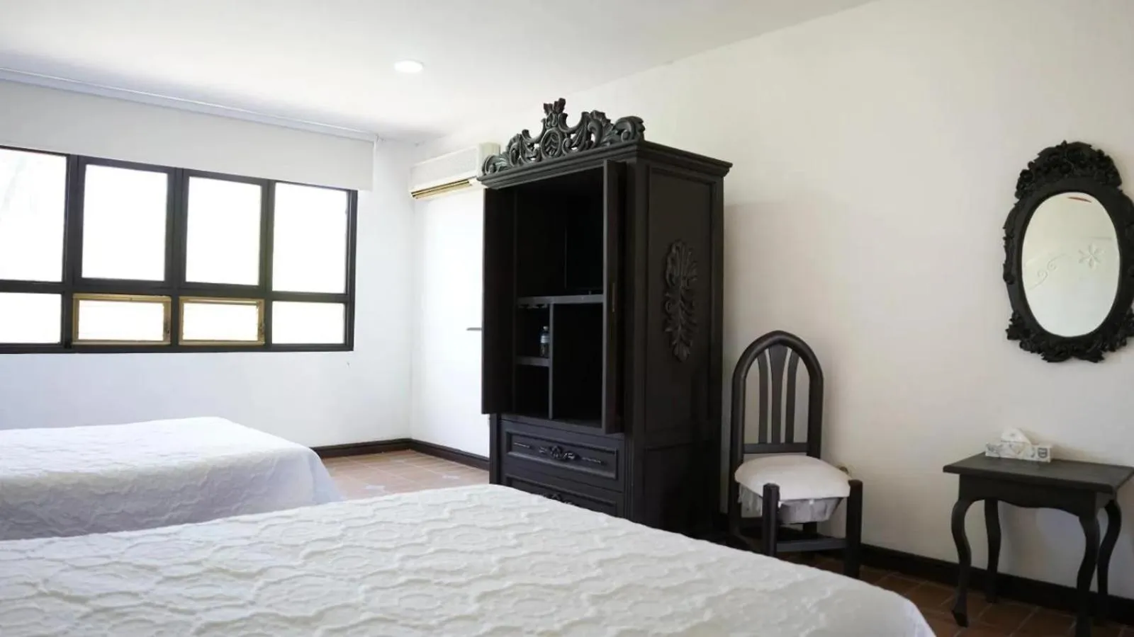 Photo of the whole room, Bed in Hotel Ex Hacienda La Pitaya Querétaro